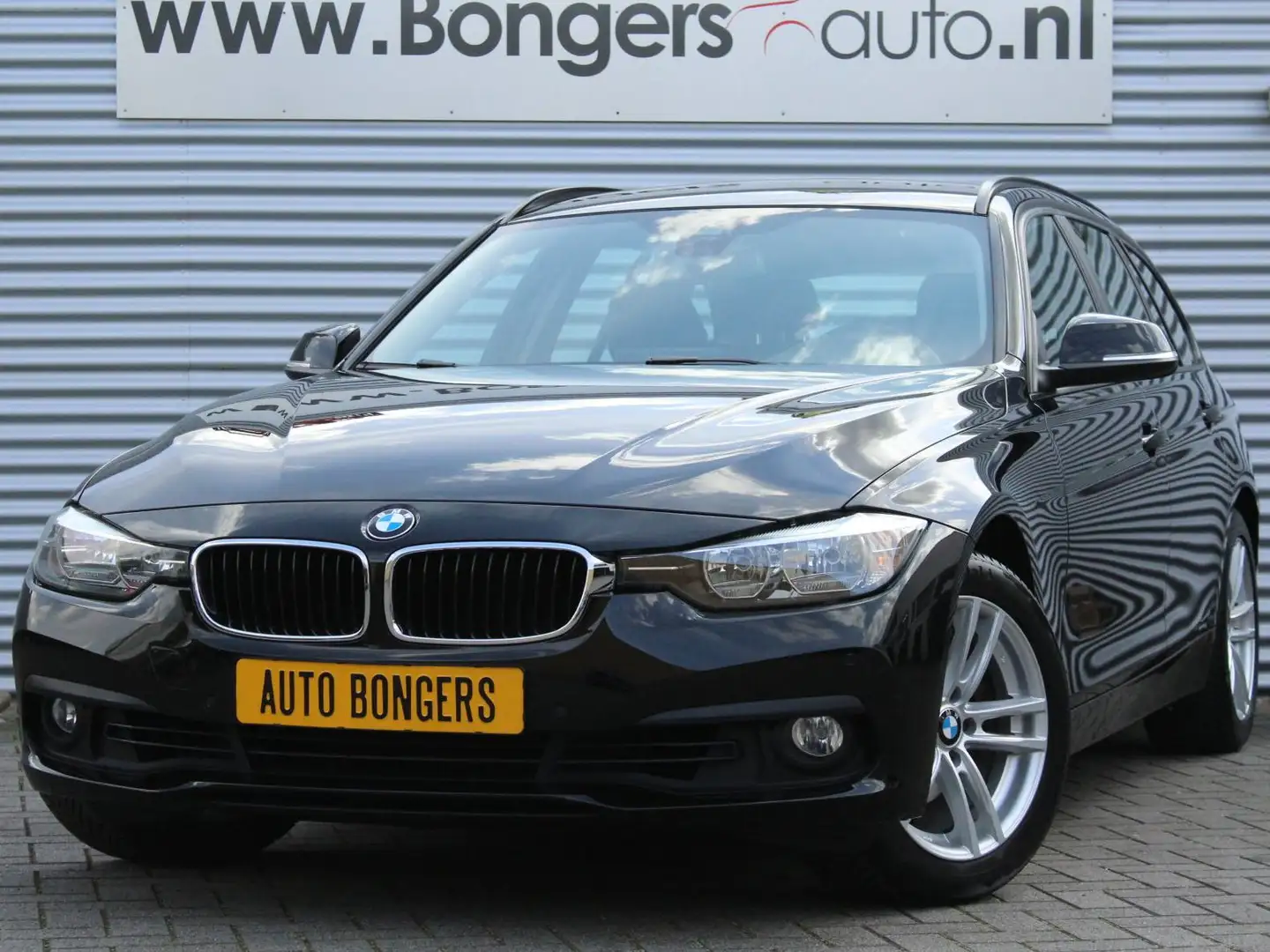 BMW 320 320i Touring Executive Automaat Nero - 1