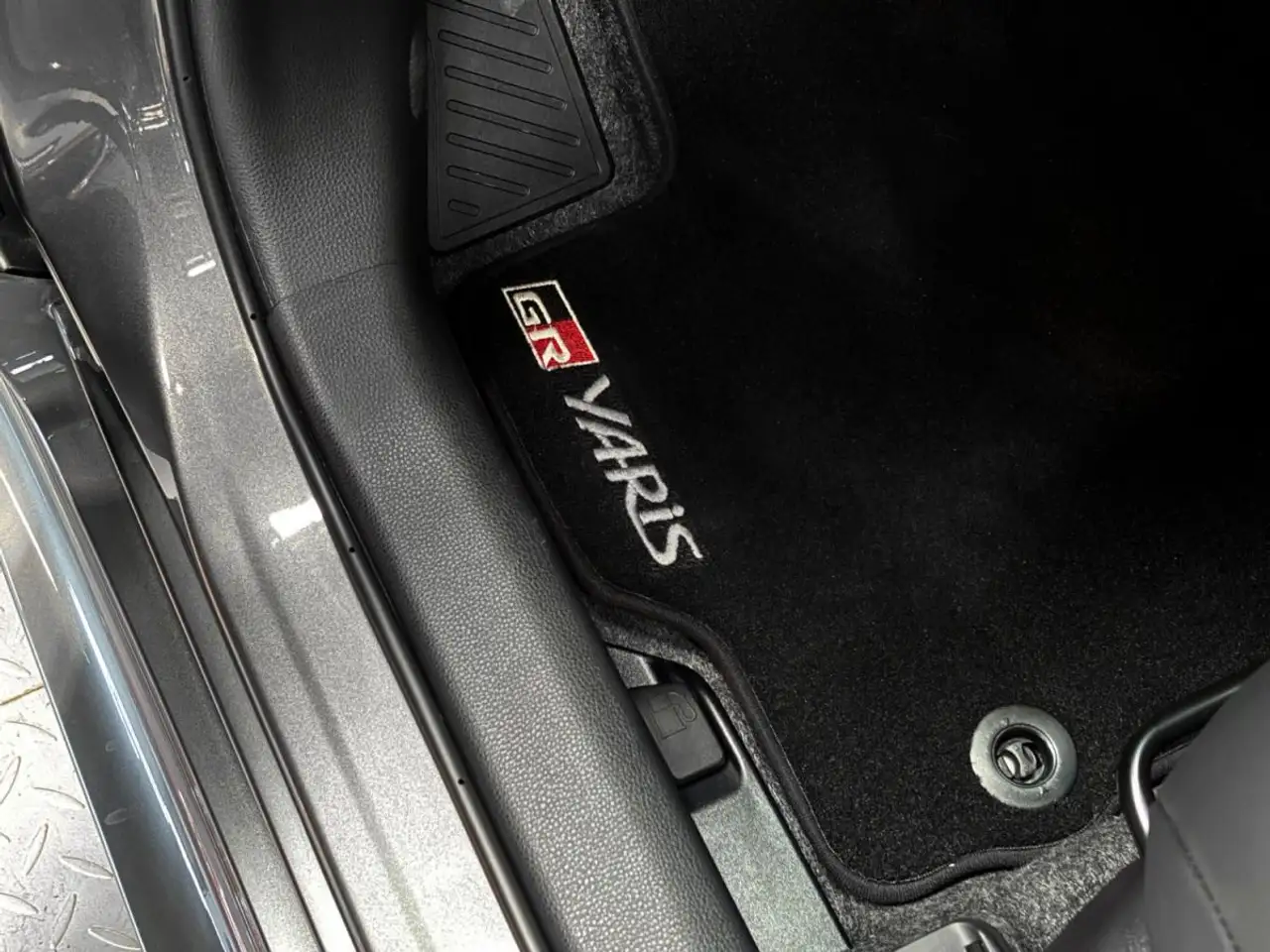 Toyota Yaris 2026 — фото 24