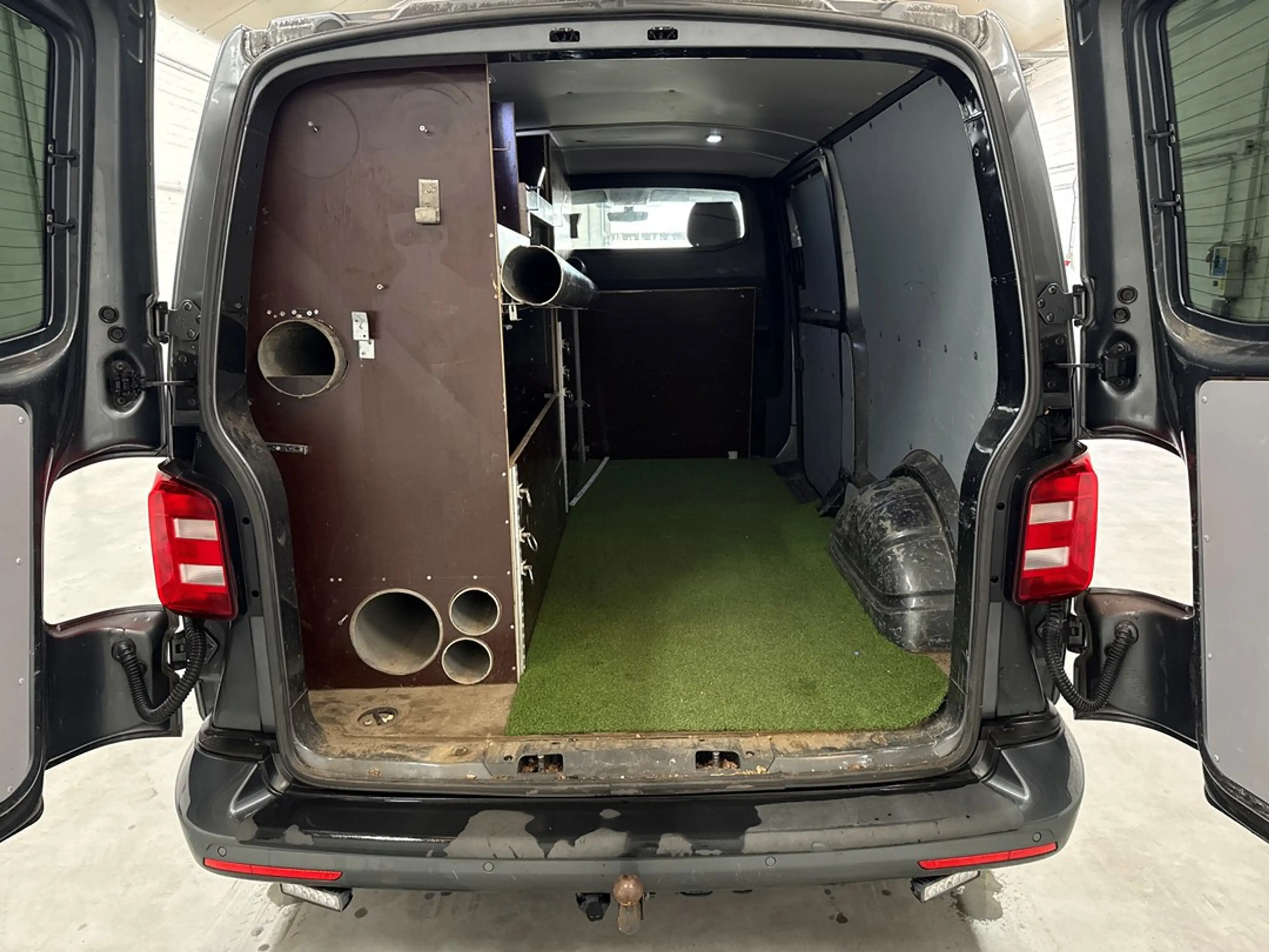 Volkswagen Transporter 2.0 TDI L2H1 DC 4Motion Highline | 4x4 | Panoramad — photo 13