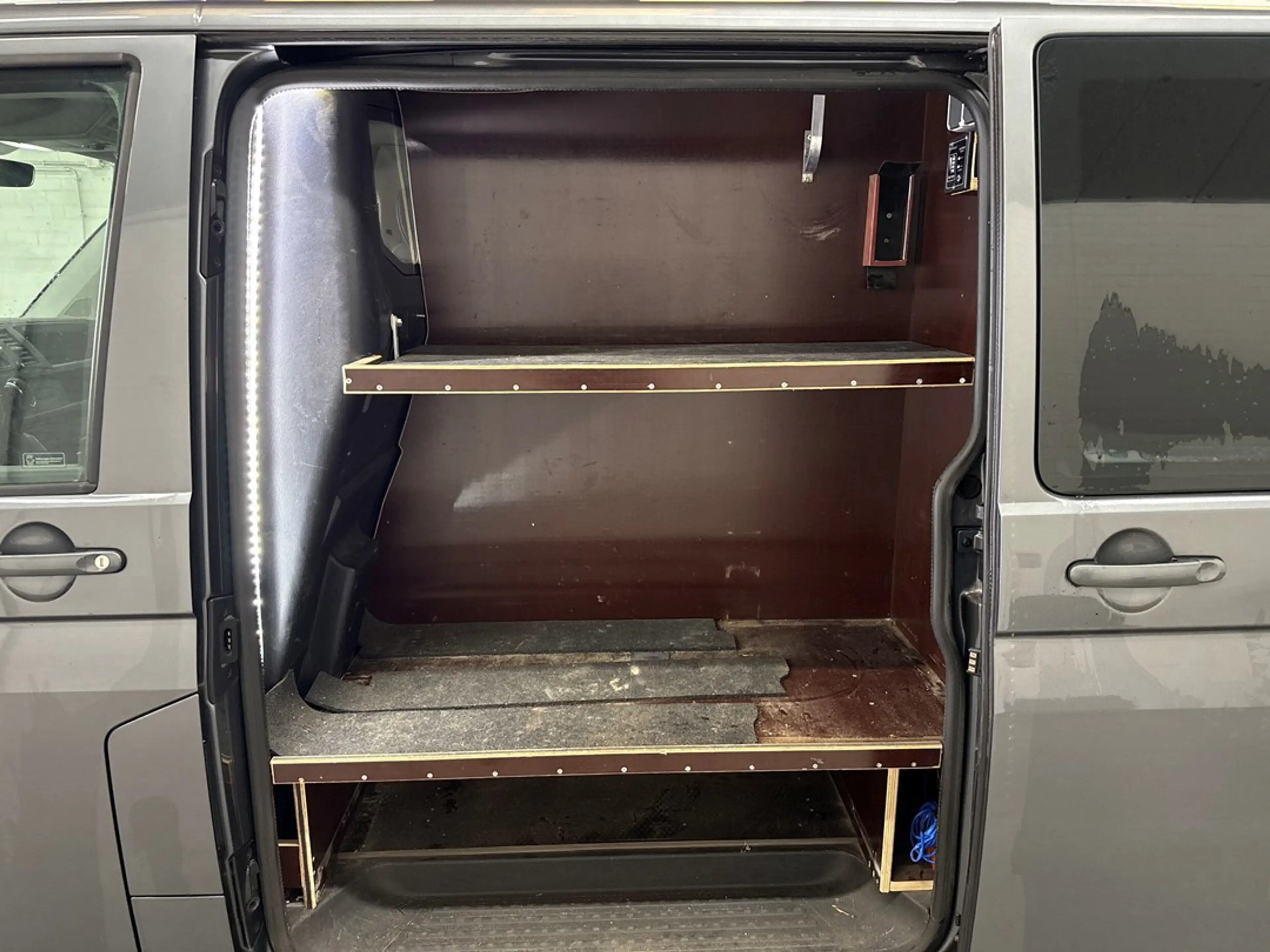 Volkswagen Transporter 2.0 TDI L2H1 DC 4Motion Highline | 4x4 | Panoramad — photo 15