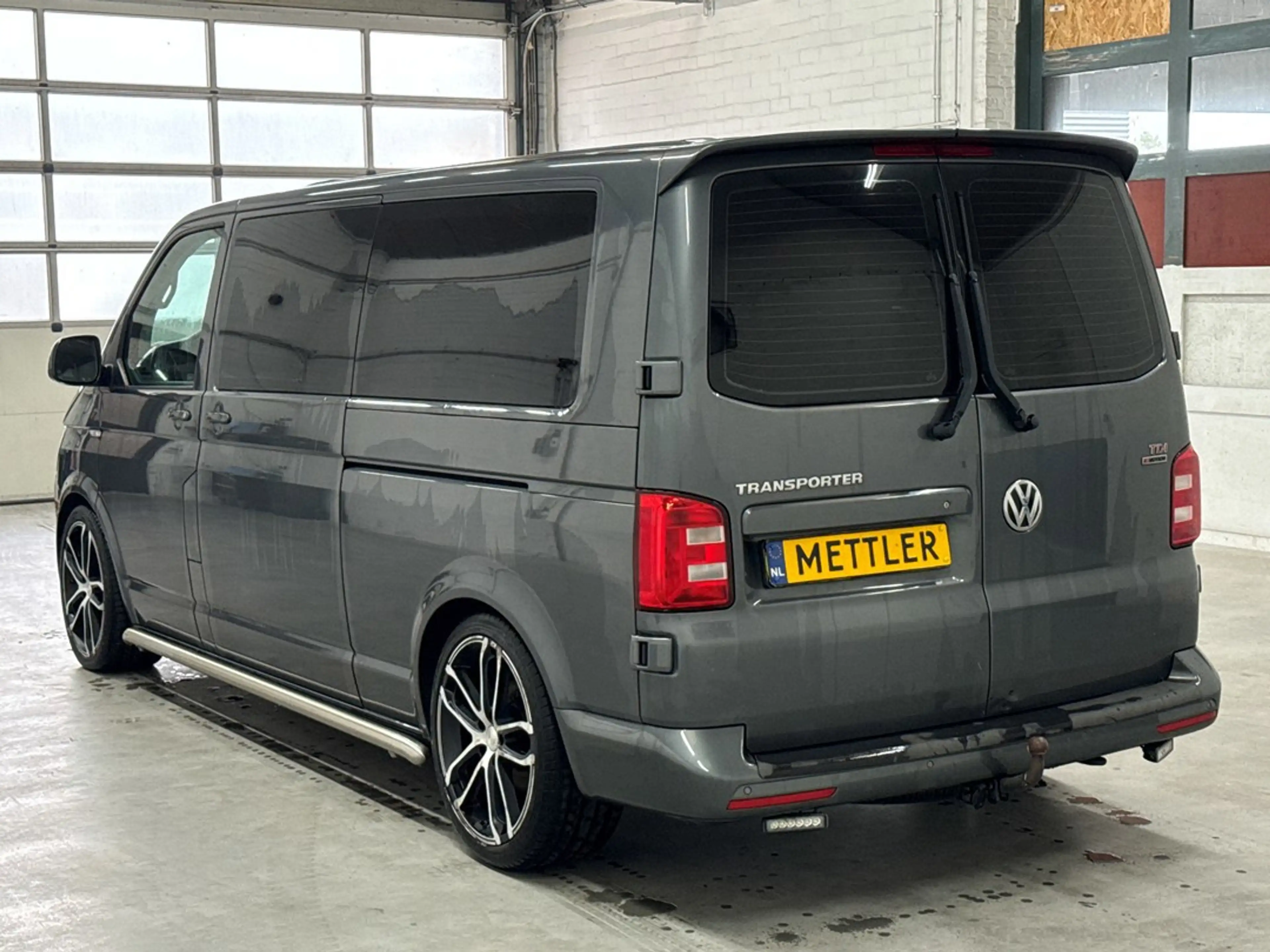 Volkswagen Transporter 2.0 TDI L2H1 DC 4Motion Highline | 4x4 | Panoramad — photo 3