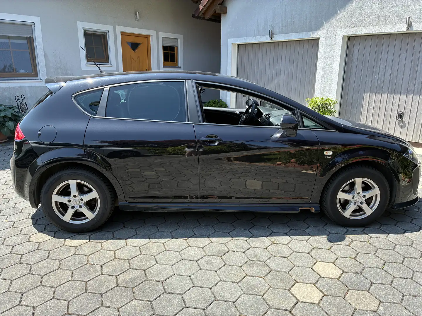 SEAT Leon Negru - 2