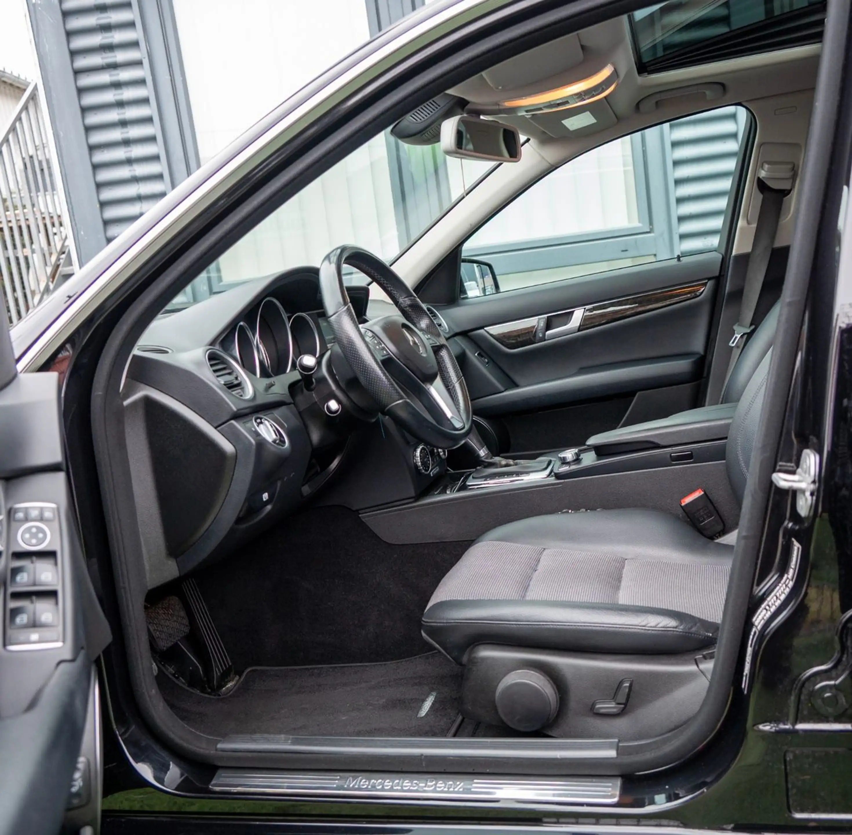 Mercedes-Benz C 350 CDI T-Modell PANO|NAVI|SPURH.|SHZ|TEMPOMAT — photo 13