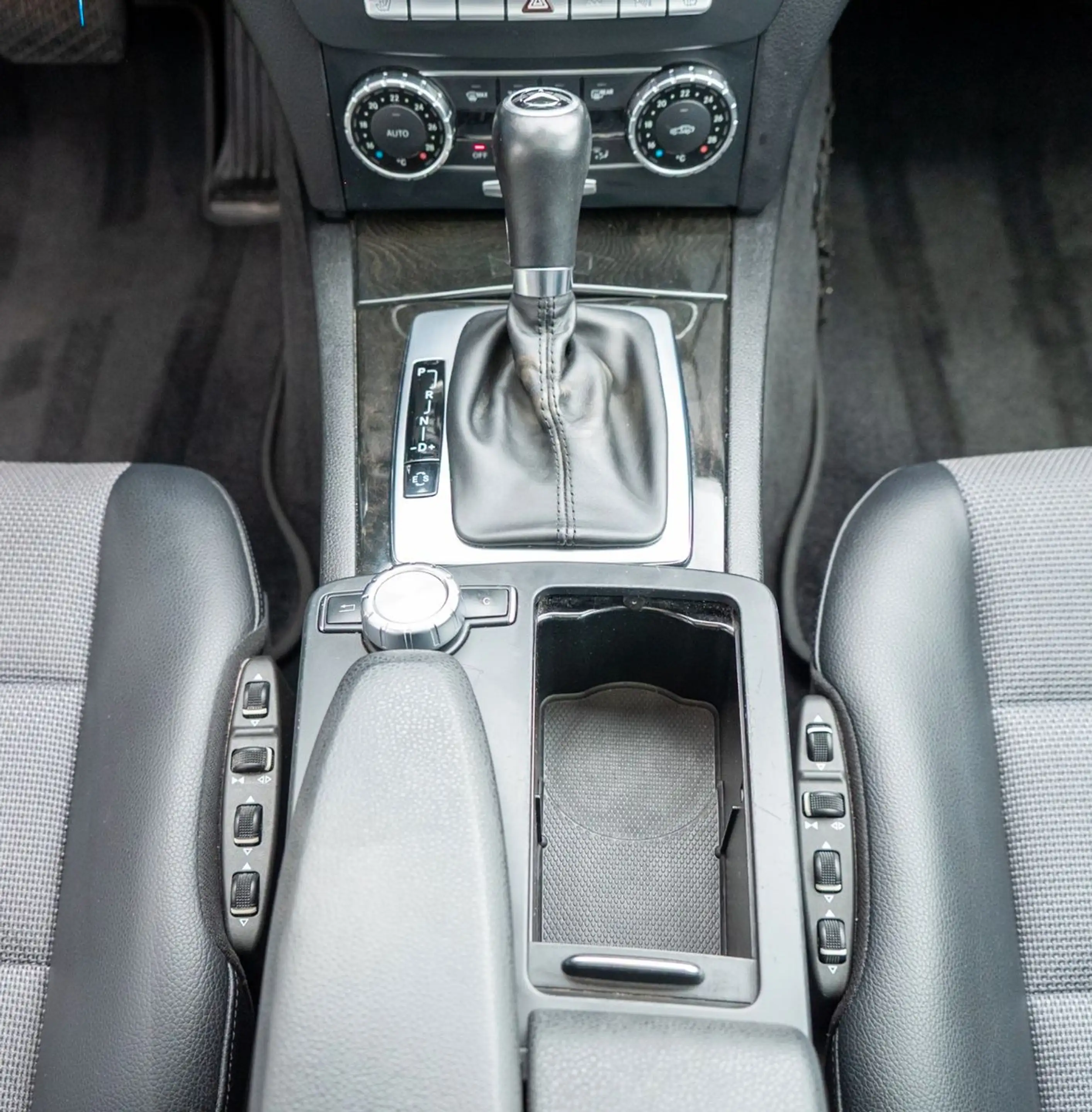 Mercedes-Benz C 350 CDI T-Modell PANO|NAVI|SPURH.|SHZ|TEMPOMAT — photo 11