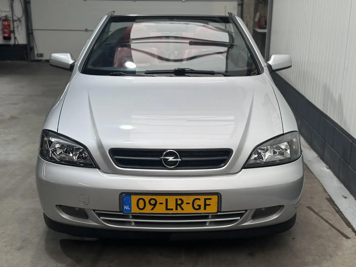 Opel Astra Cabriolet 1.8-16V Gris - 2
