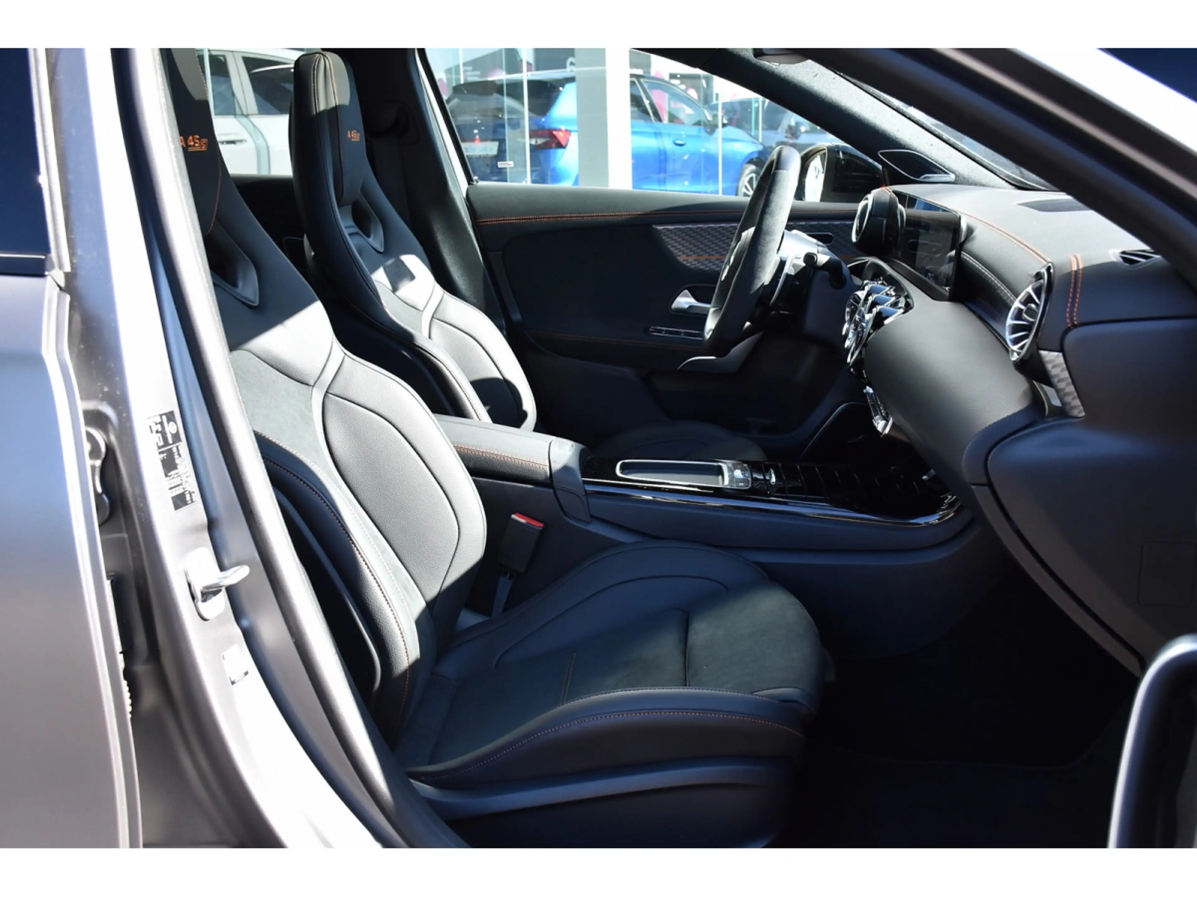 Mercedes-Benz A 45 AMG S 4Matic+ Street Style Ed. SG PERF MEMO PANO BURME — photo 7