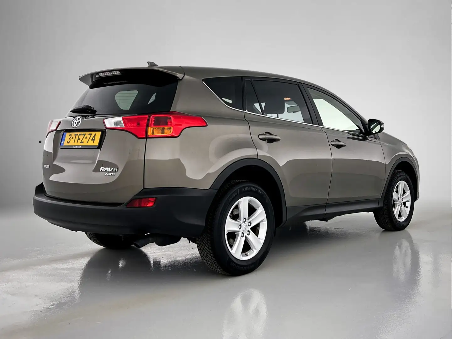 Toyota RAV 4 2.0 Dynamic 4WD Automaat | 1.500 KG Trekgewicht | Marrone - 2