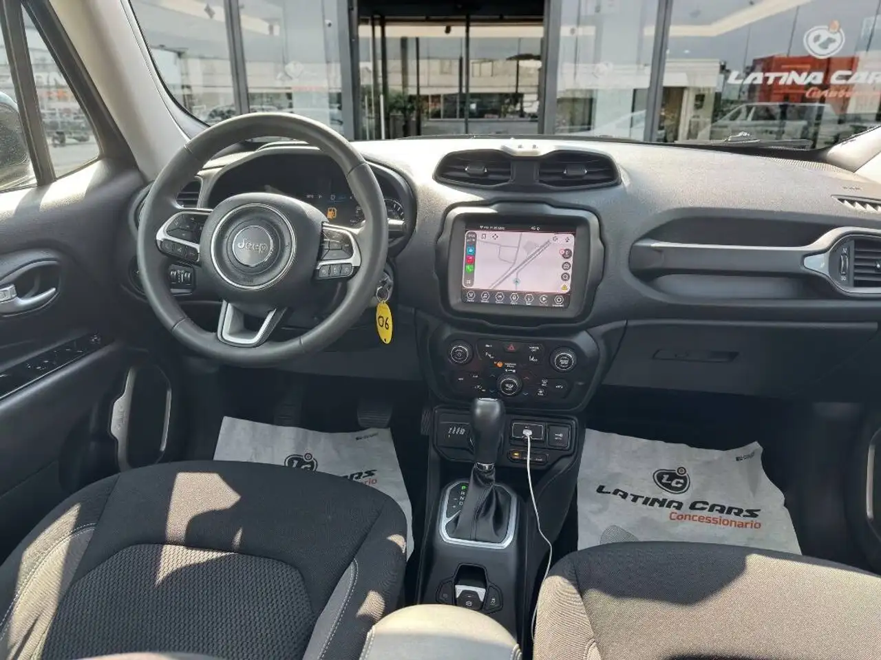 Jeep Renegade 1.3 t4 phev Limited 4xe AUTO con TETTO APRIBILE 10