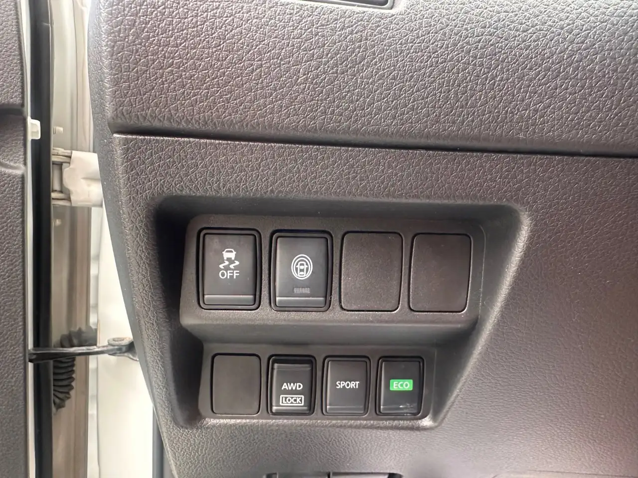 Nissan Qashqai снимка Nissan Qashqai