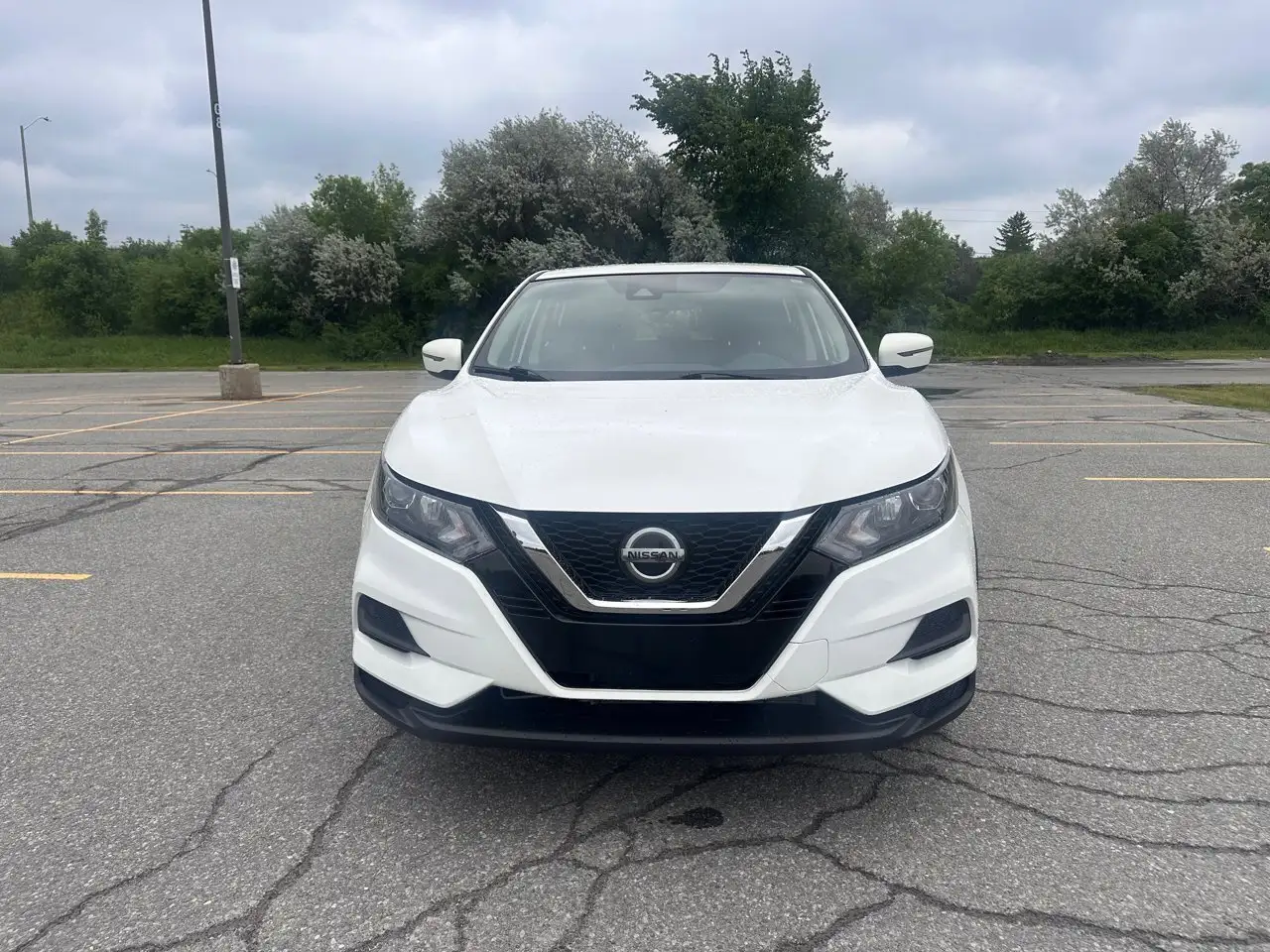 Nissan Qashqai снимка Nissan Qashqai