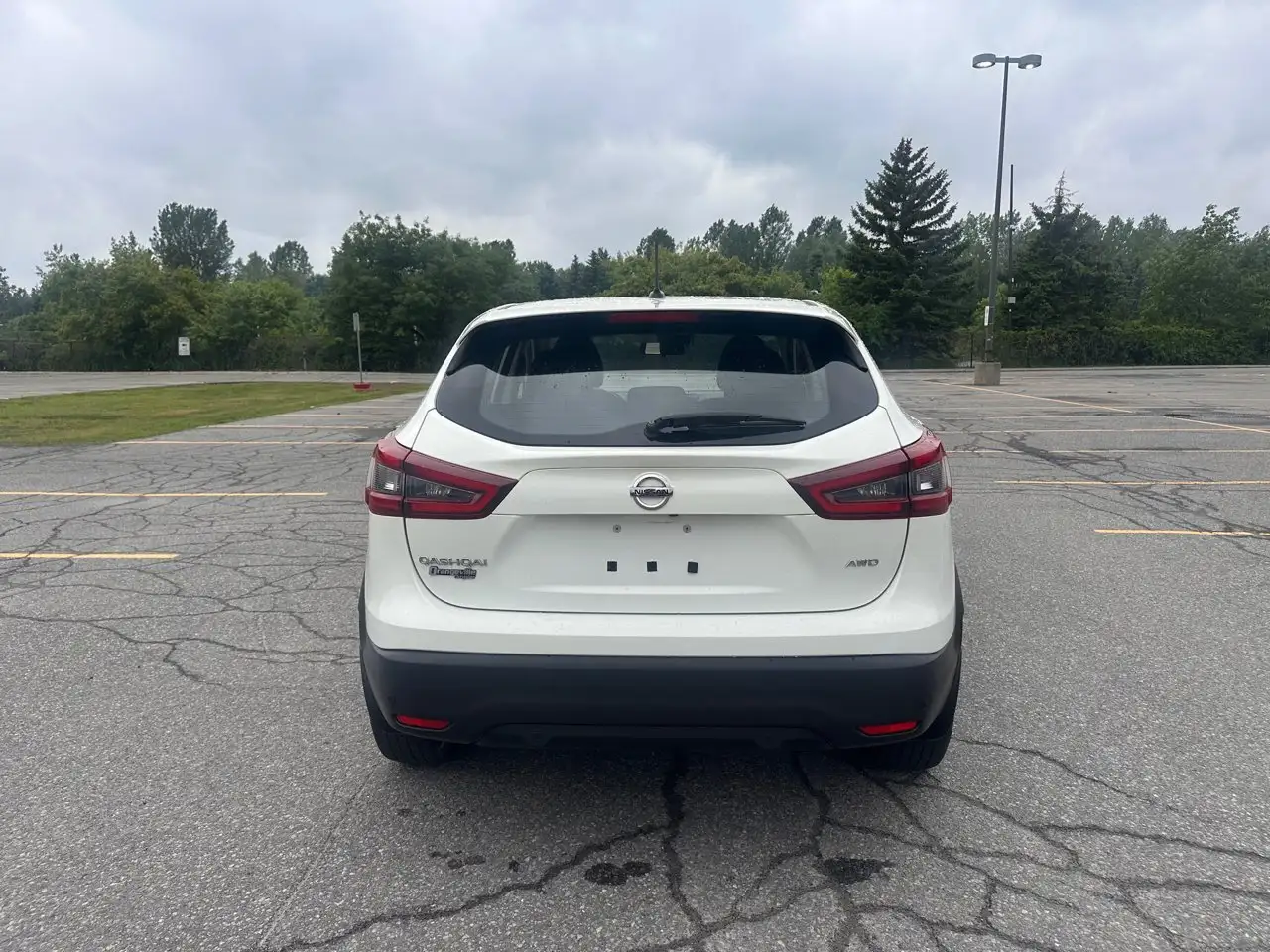 Nissan Qashqai снимка Nissan Qashqai