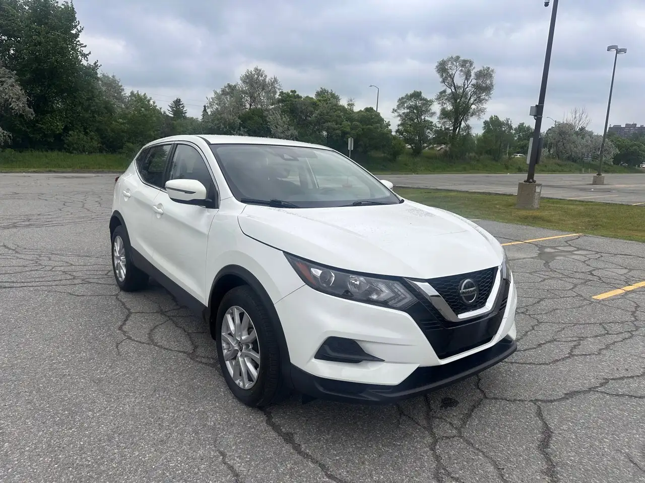 Nissan Qashqai снимка Nissan Qashqai