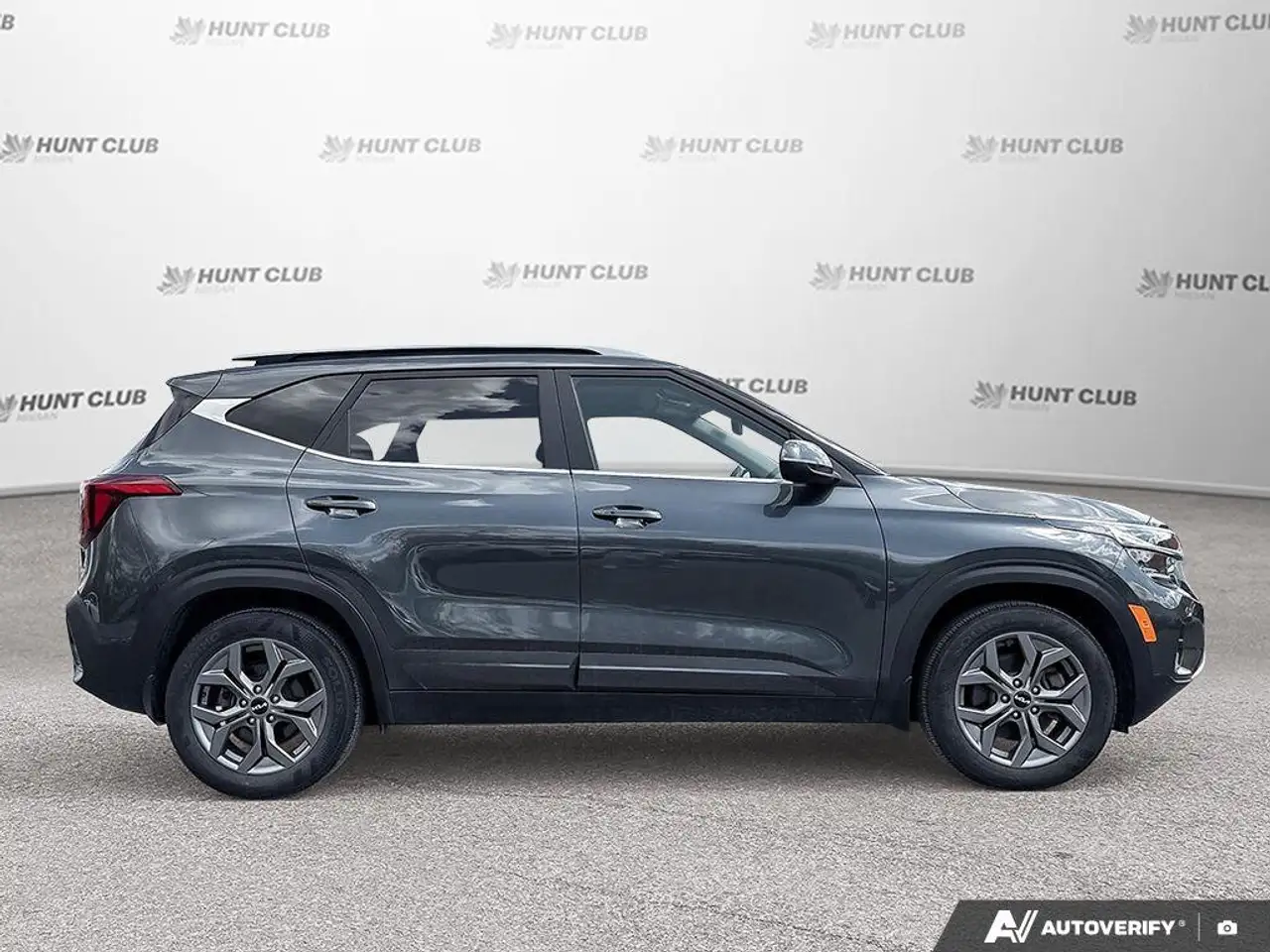 Kia Seltos снимка Kia Seltos