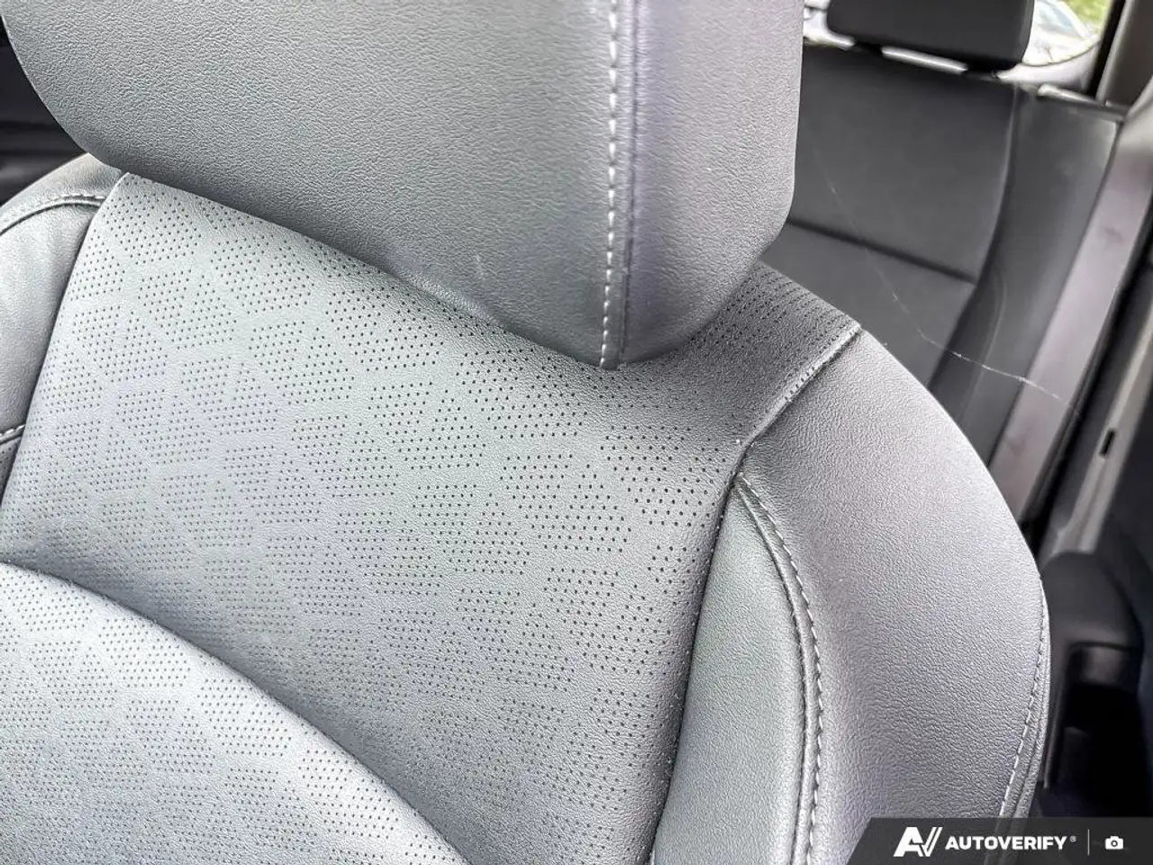 Kia Seltos снимка Kia Seltos