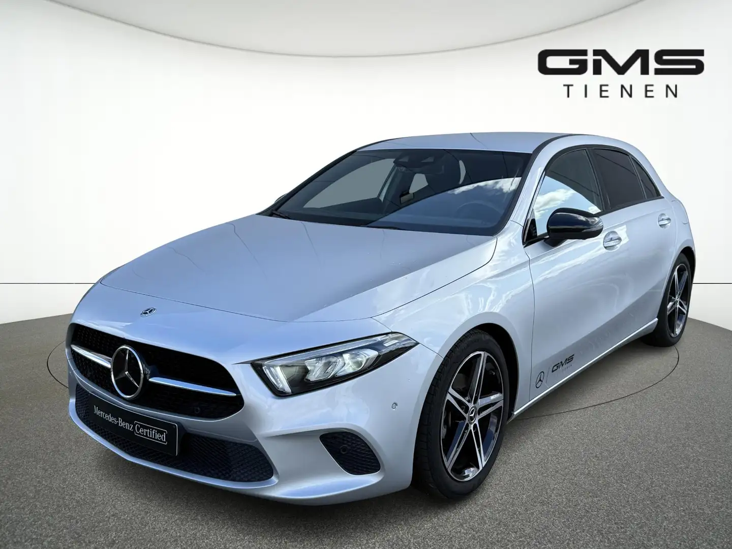 Mercedes-Benz A 180 A Luxury Line Plateado - 1