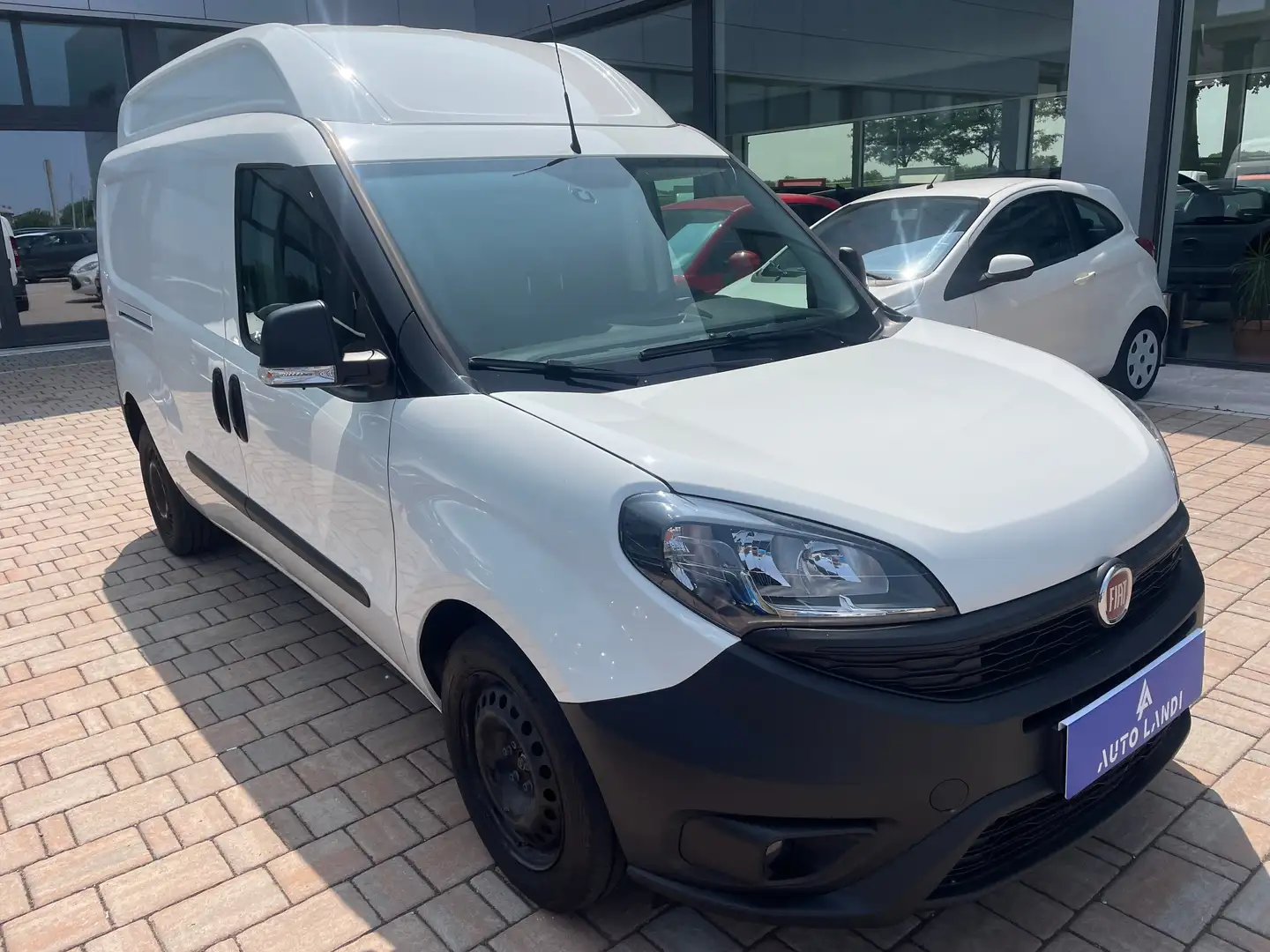 Fiat Doblo Doblo cargo 1.6 mjt maxi 120cv XL2 Easy S&S Bianco - 2