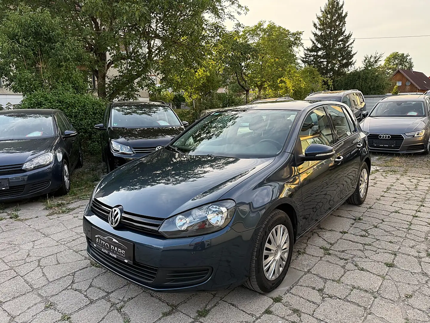Volkswagen Golf R abbit BMT 1,6 TDI-1.BESITZ-BLUETOOTH-1/3 ZINSFR... Blau - 1