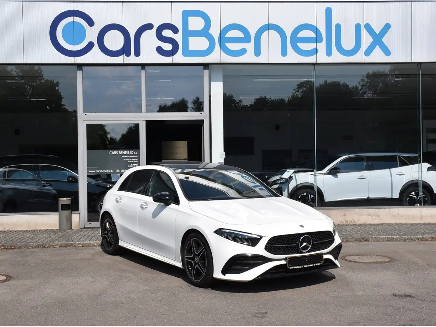 Mercedes-Benz A 200 AMG Line 7G-DCT TO CAM KEYLESS SIDE ATT RMQ NIGHT Blanc - 1