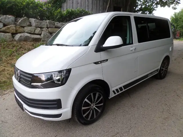 Volkswagen T6 Kombi KR 2,0 TDI Doka 5/6 Sitzer Camper Klima Navi Bett