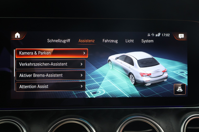 Mercedes-Benz E 200 E200 Avantgarde LED Navi Kamera Tempomat DAB PDC — photo 13