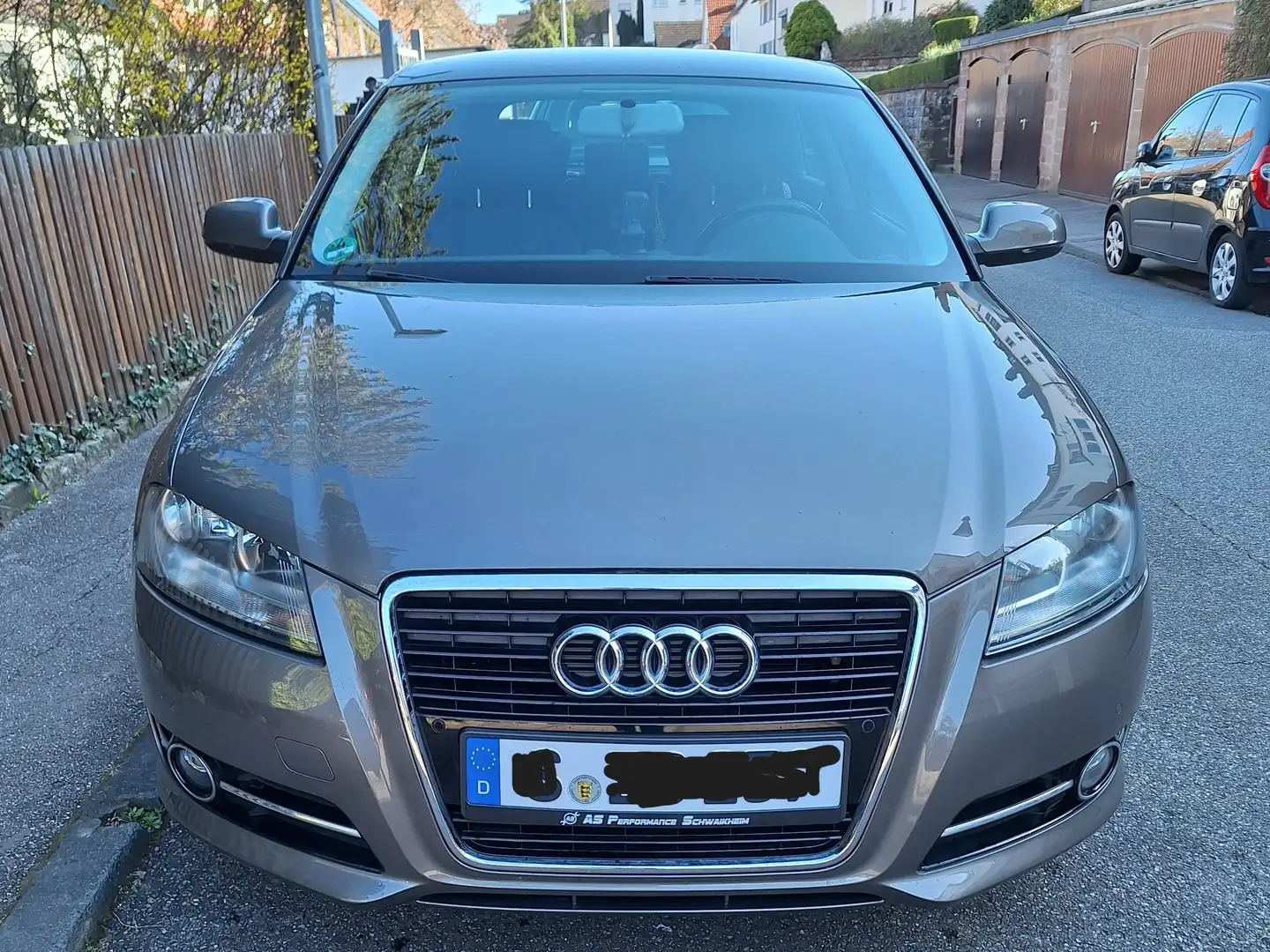 Audi A3 A3 1.2 TFSI Attraction siva - 1