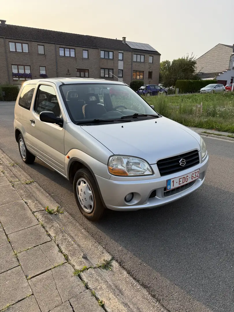 Suzuki Ignis 1.3i 16v GL - 1