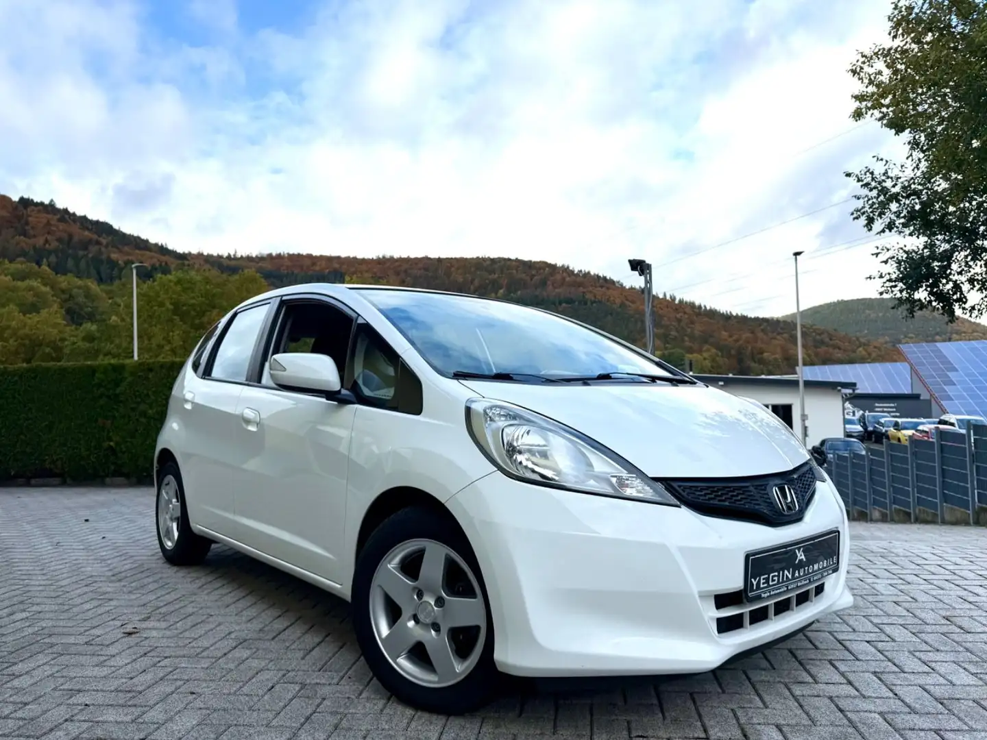 Honda Jazz 1.4 Trend Automatik Klima-TÜV 9/26 Blanc - 1