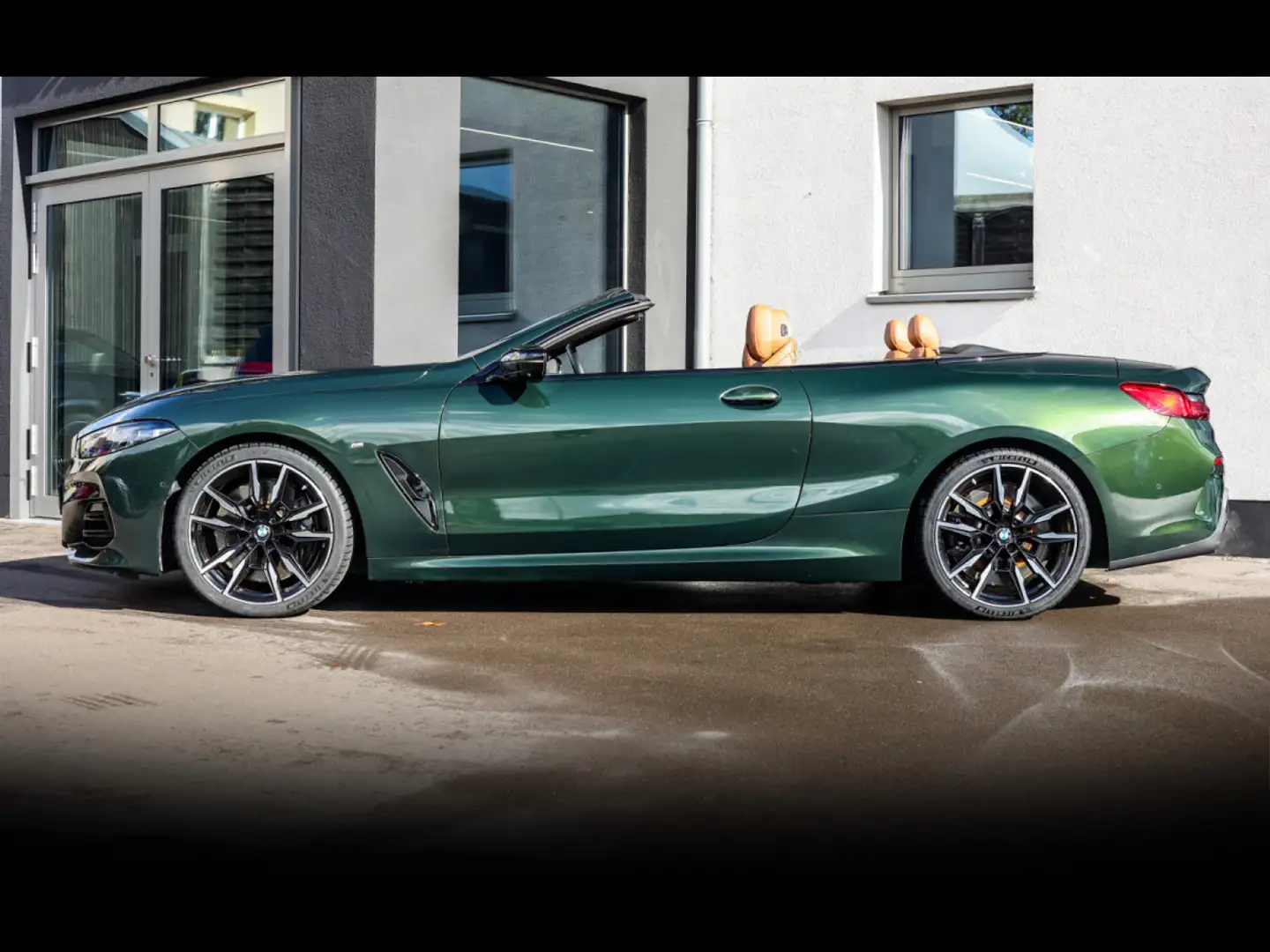 BMW M850 i CABRIOLET XDRIVE°SANREMO GREEN°LASER°B&W°360 Vert - 2