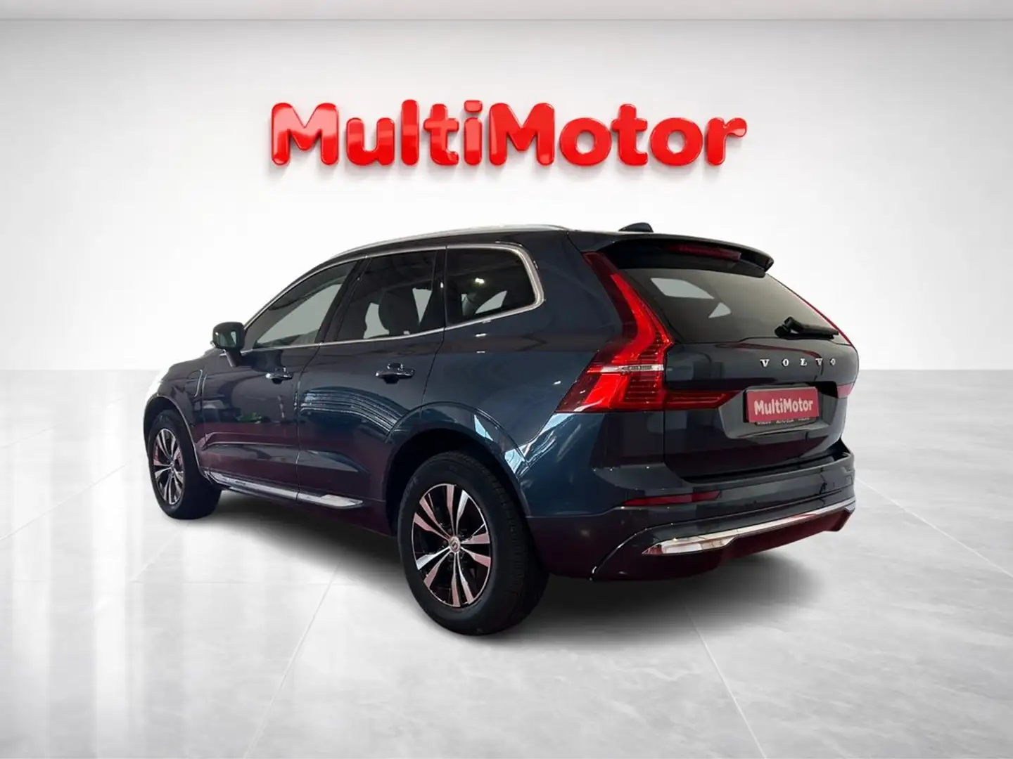 Volvo XC60 2.0 T6 AWD Recharge Plus Bright Auto Bleu - 2