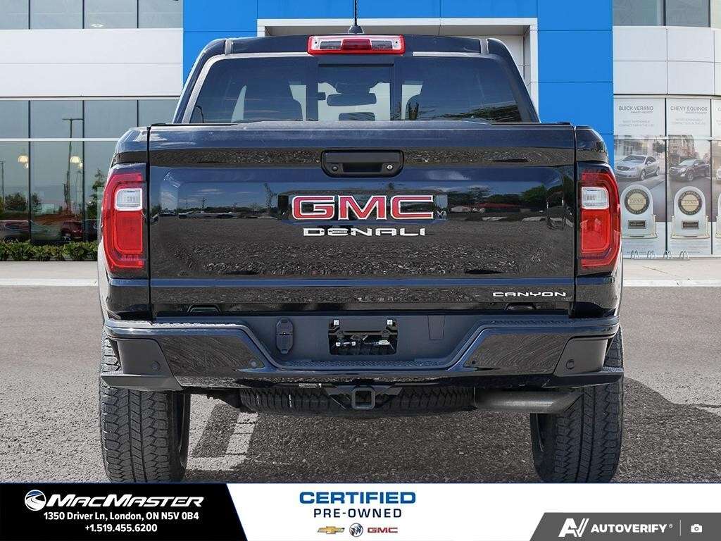 2024 GMC Canyon Crew Cab Short Box 4-Wheel Drive Denali — снимка 1