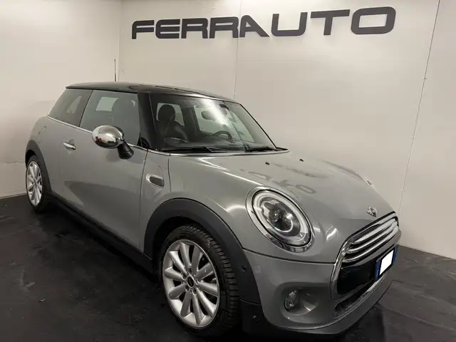 MINI Cooper D Mini IV F55-F56 2014 1.5 3p auto UNICO PROPR