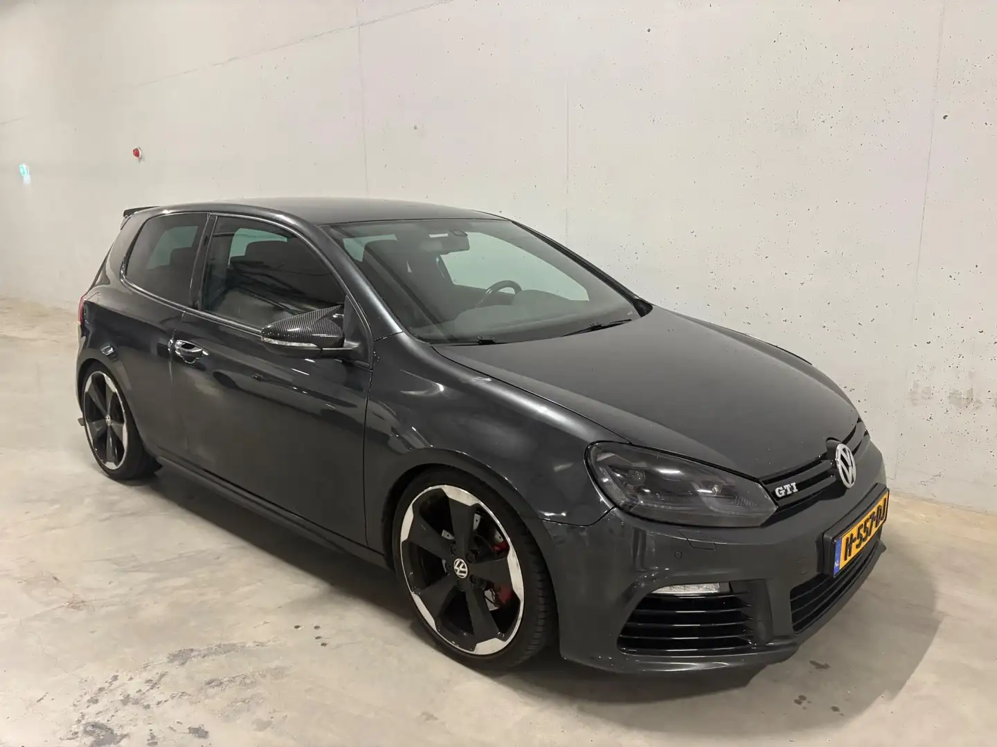 Volkswagen Golf GTI 2.0 3drs.Navi Camera Cruise Control Zwart - 2