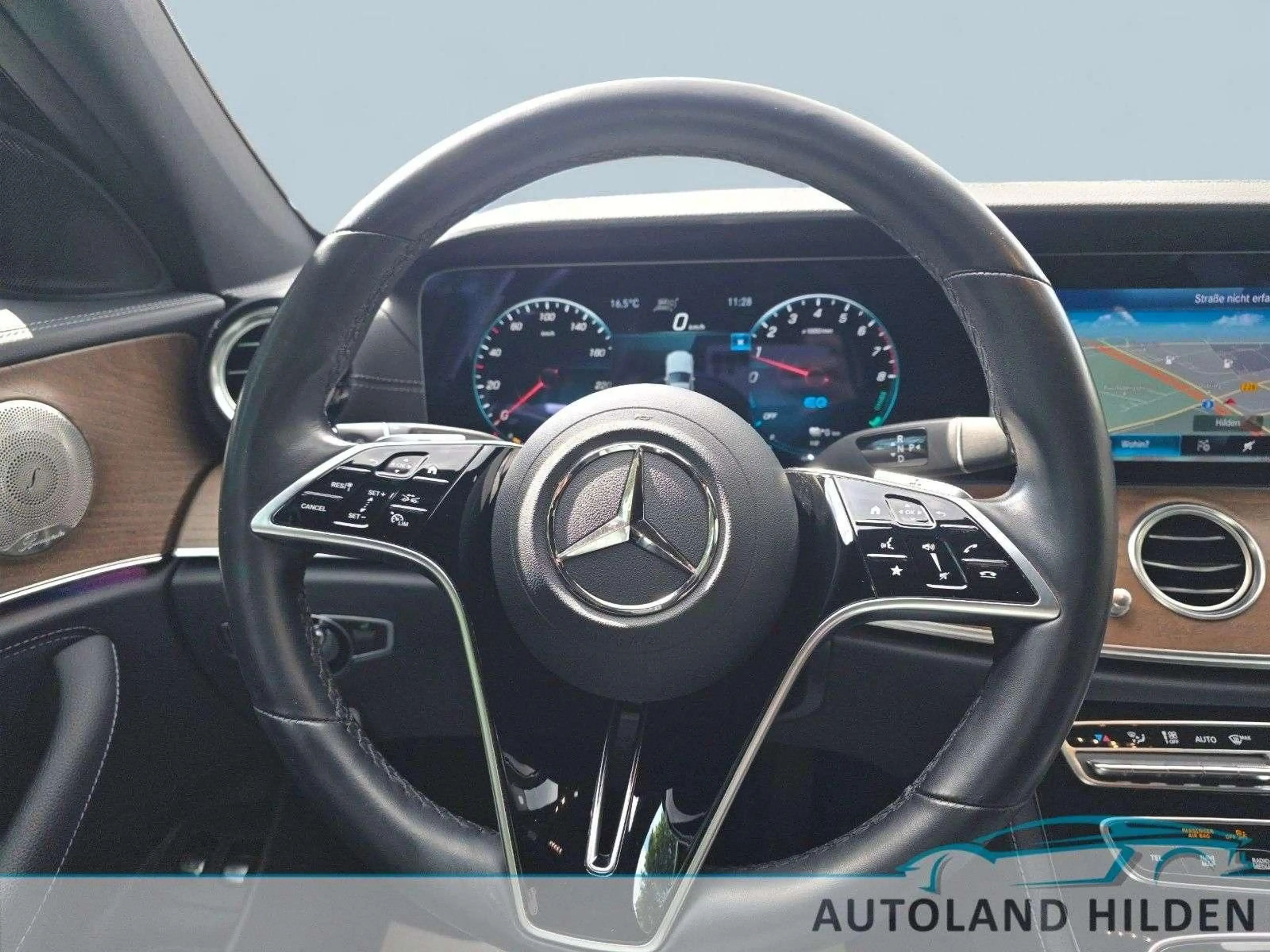 Mercedes-Benz E 300 e T 9G-Aut. Hybrid Exclusive/Kam/LED/1 Han — photo 14