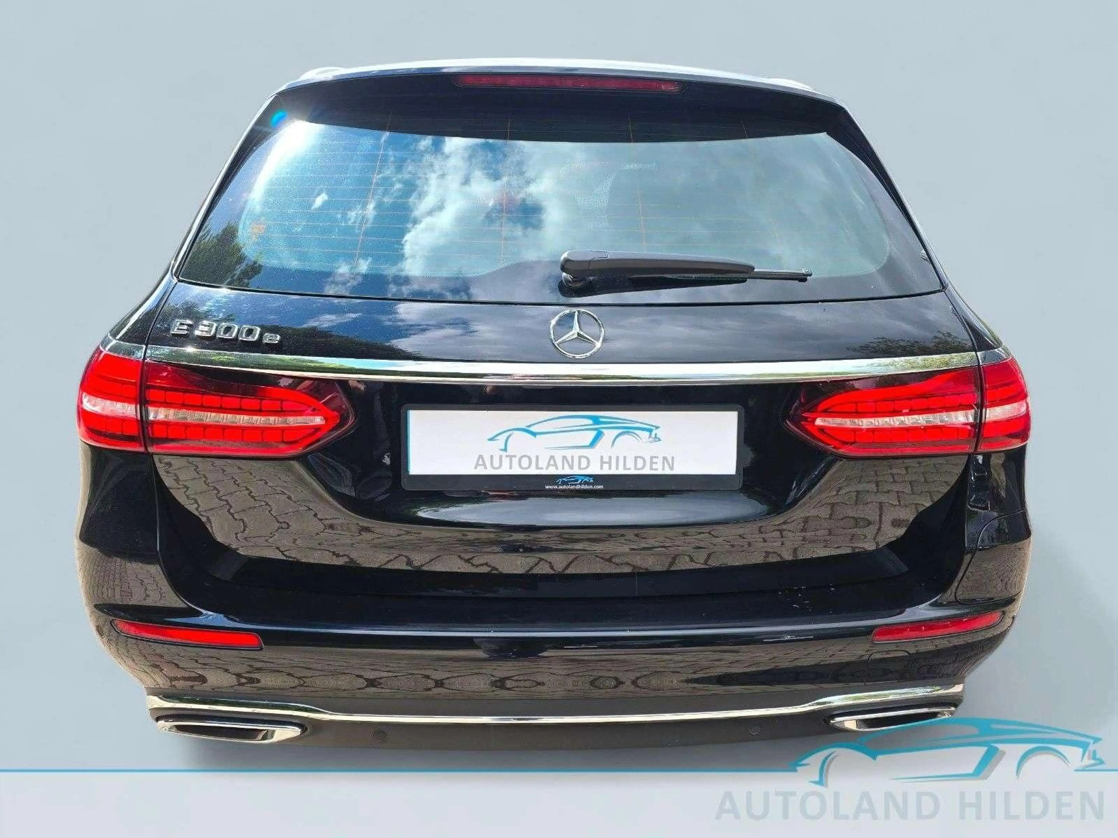 Mercedes-Benz E 300 e T 9G-Aut. Hybrid Exclusive/Kam/LED/1 Han — photo 5
