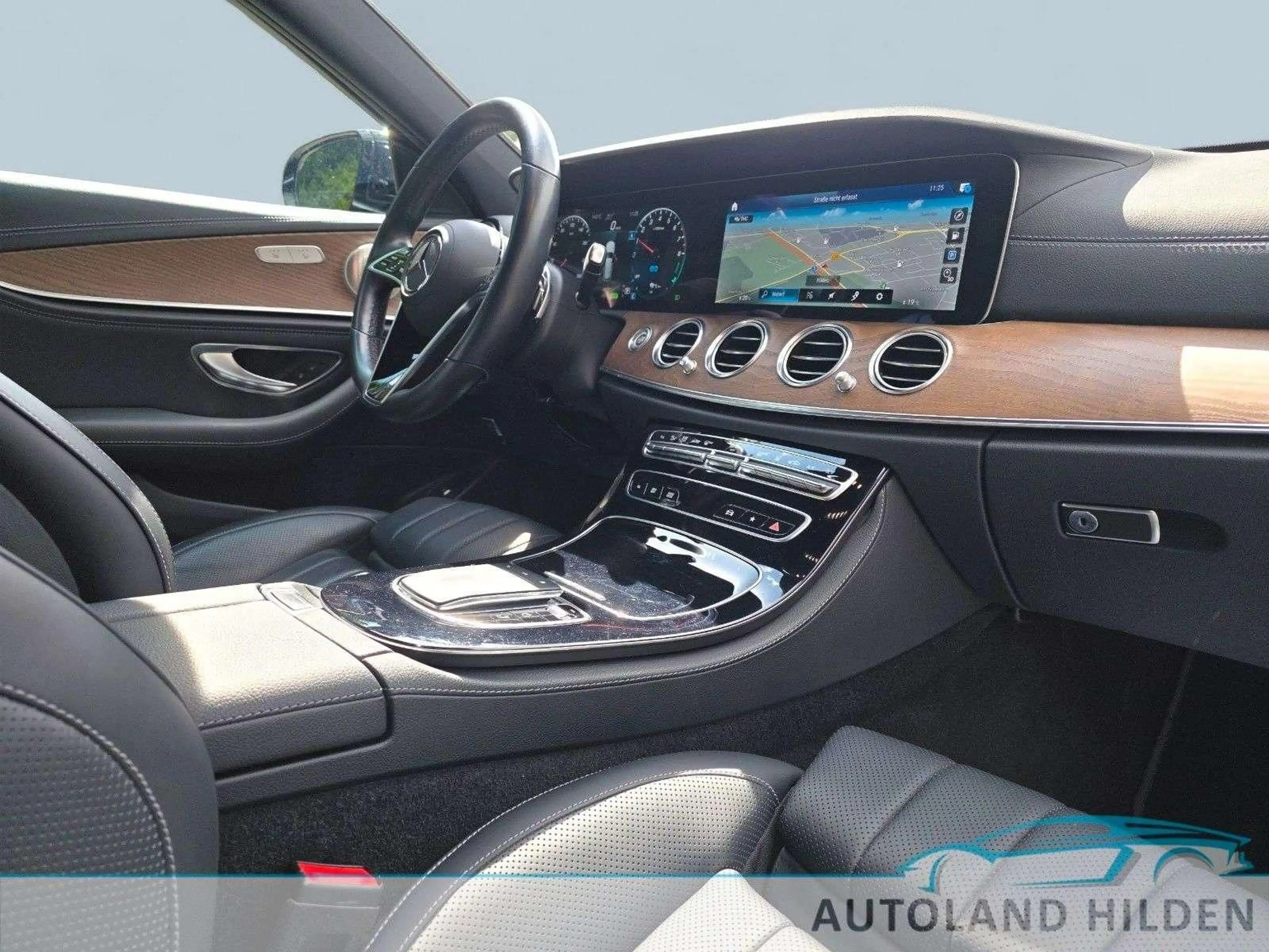 Mercedes-Benz E 300 e T 9G-Aut. Hybrid Exclusive/Kam/LED/1 Han — photo 12