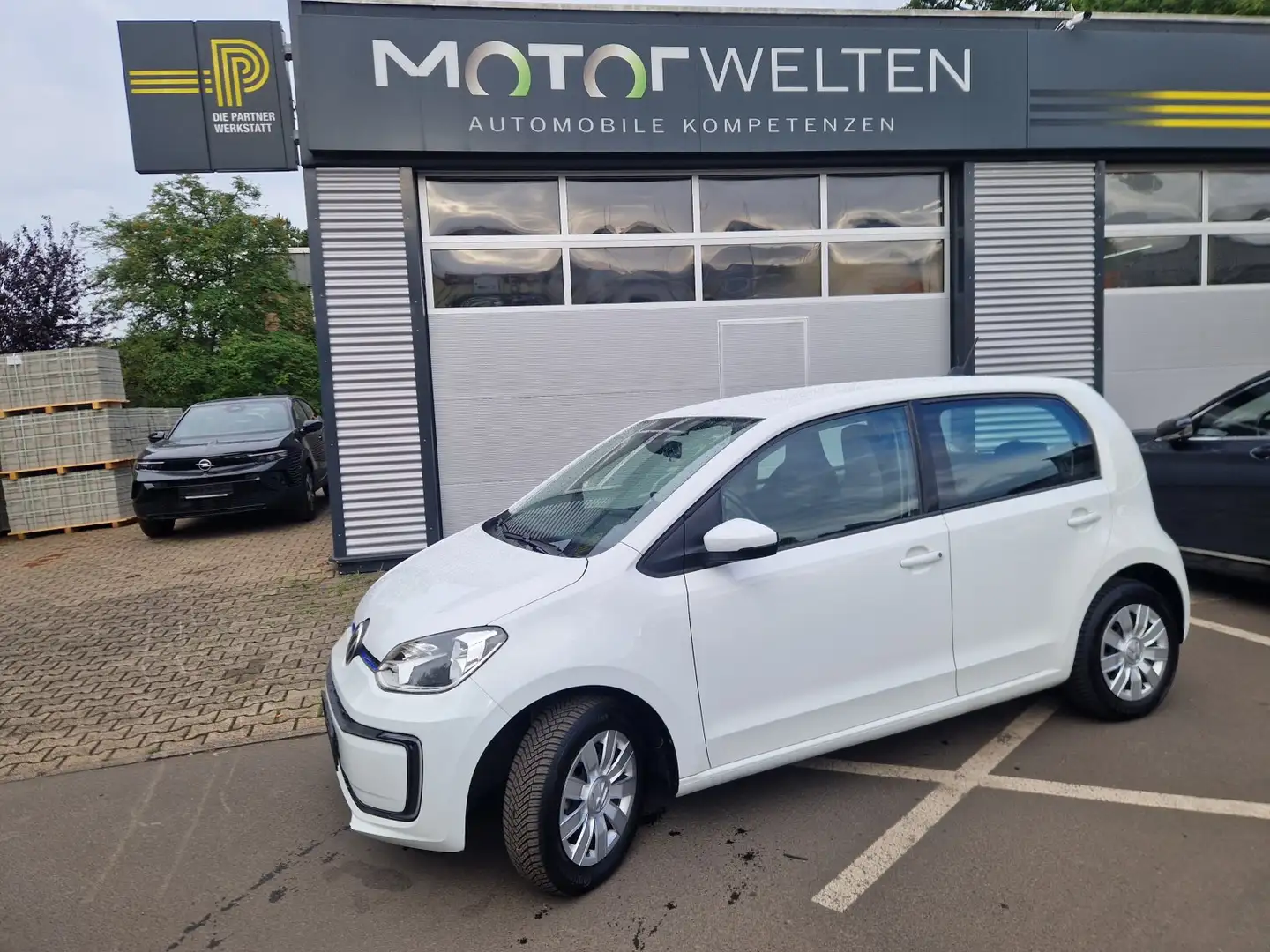Volkswagen e-up! DE - LimS5 (Facelift 2) 2019 - 2021 Weiß - 1