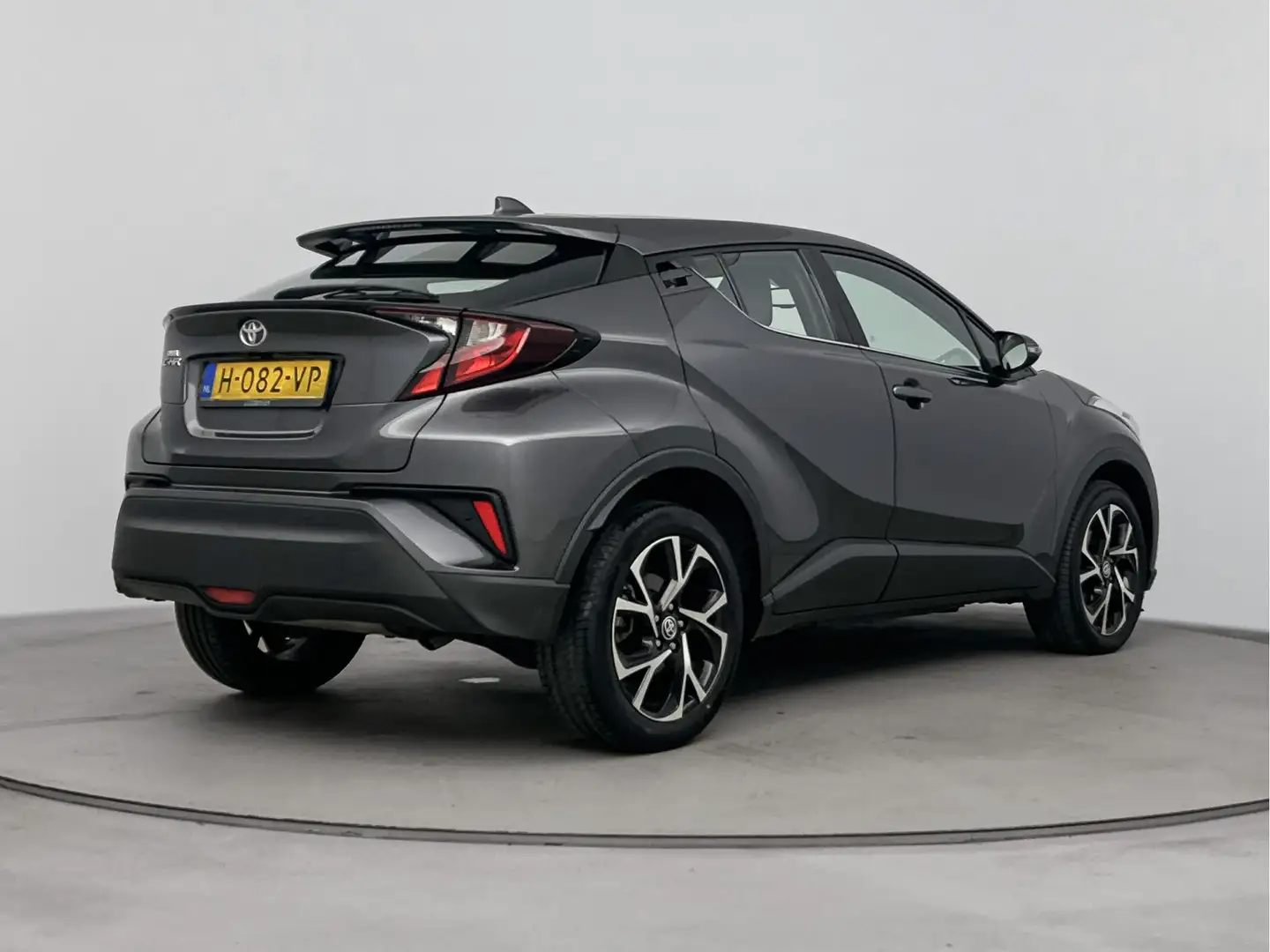 Toyota C-HR 1.2 Turbo Dynamic | Navigatie | Apple carplay | Ad Grijs - 2