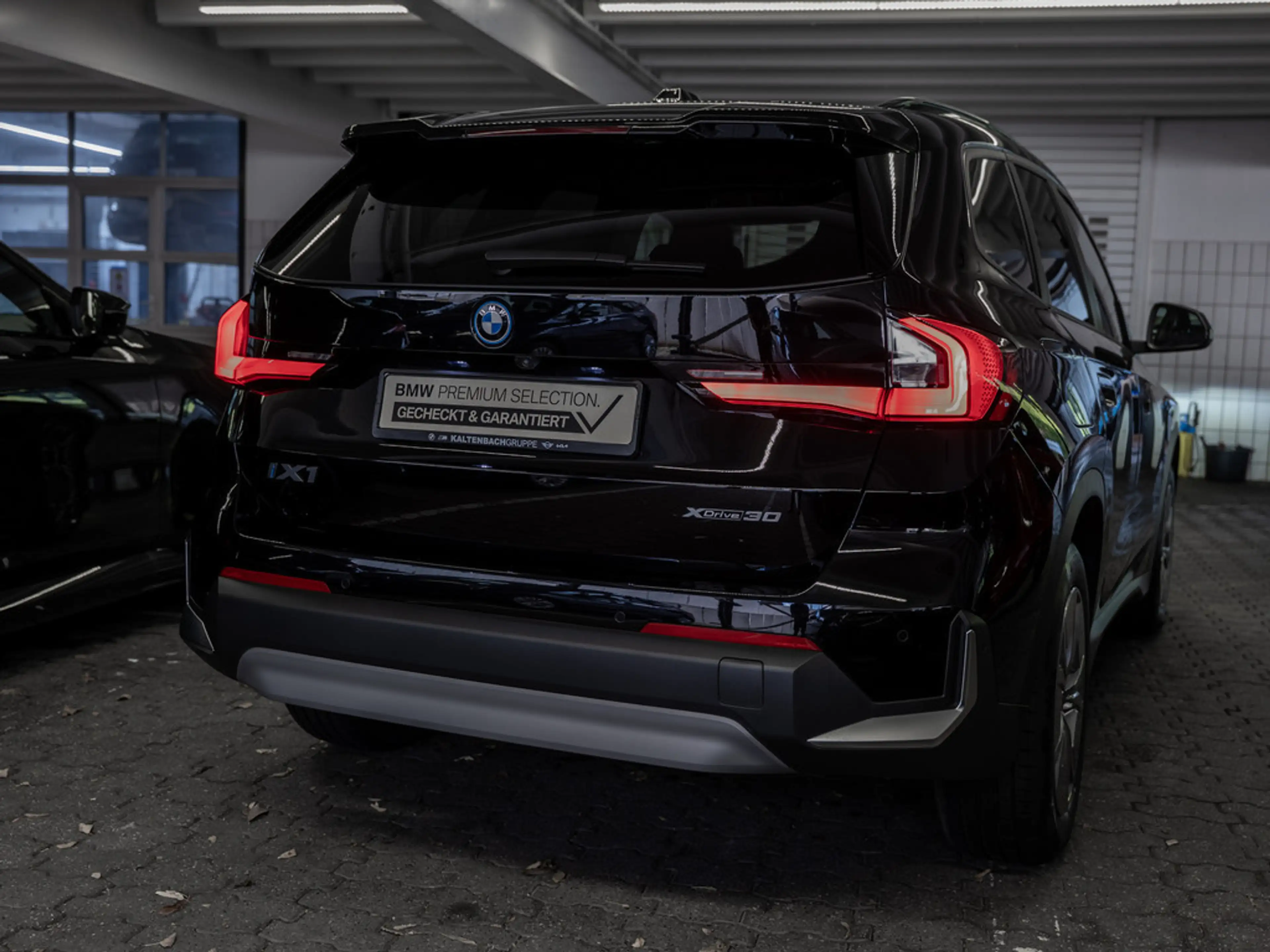 BMW iX1 xDrive30 LED AKTIVSITZE NAVI KAMERA SHZ — photo 6