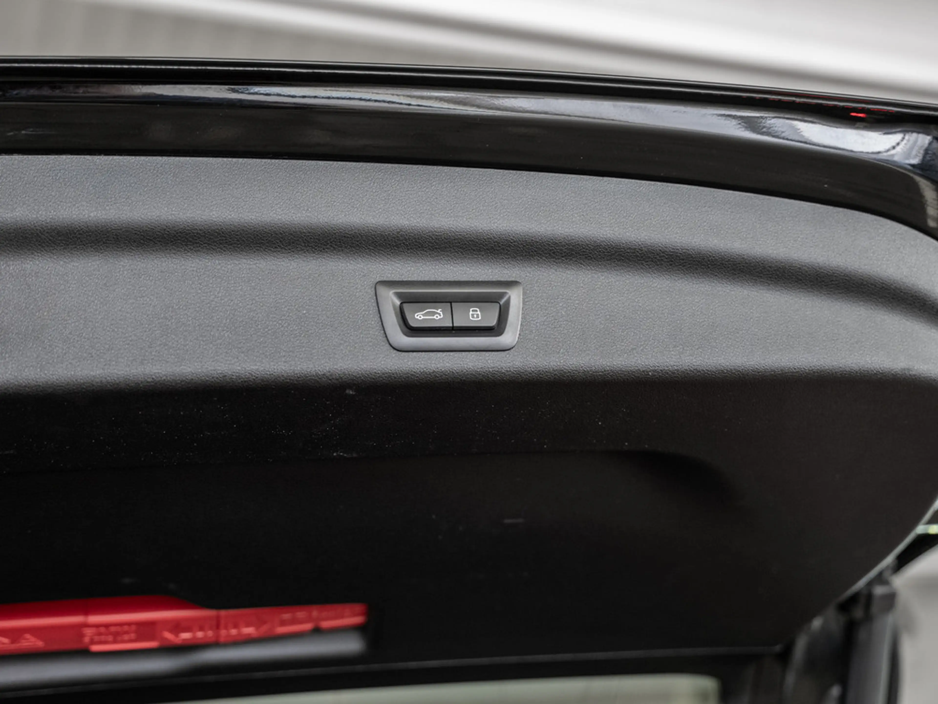 BMW iX1 xDrive30 LED AKTIVSITZE NAVI KAMERA SHZ — photo 13