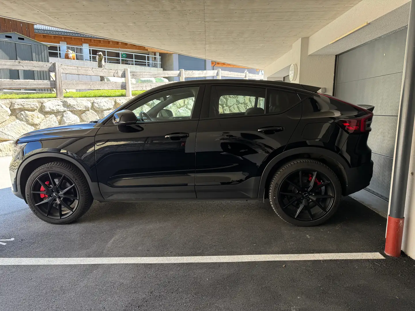 Volvo C40 C40 Recharge Twin 78kWh Ultimate Ultimate Schwarz - 2