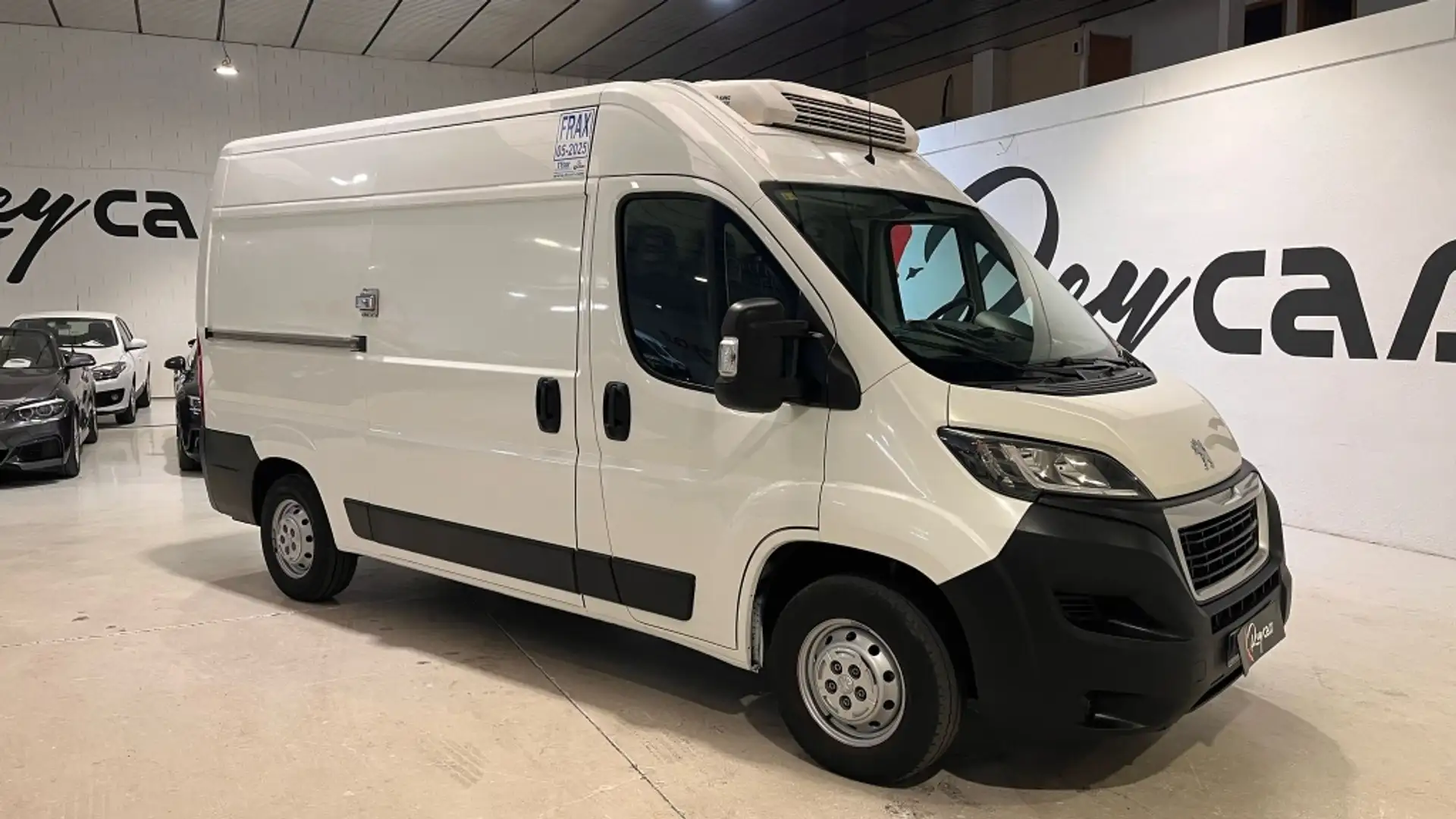 Peugeot Boxer Furgón 2.0BlueHDI 333 L2H2 110 Bianco - 2