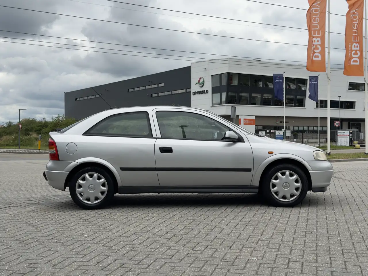 Opel Astra 1.6-16V GL, foto 3