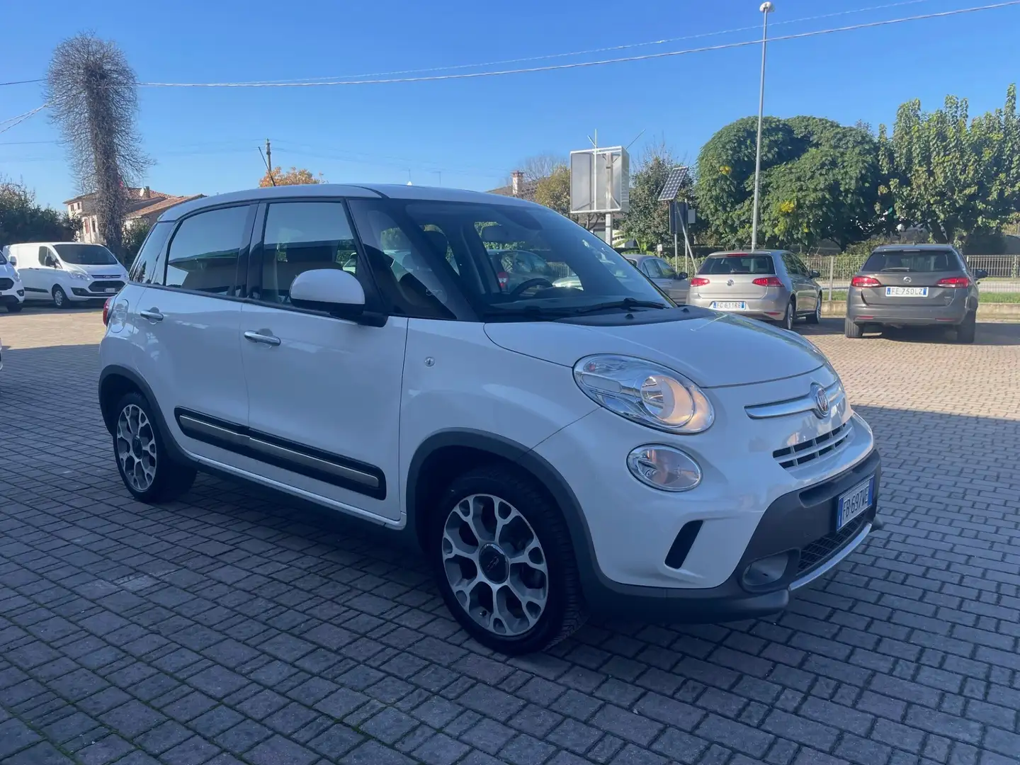 Fiat 500L 1.3 Multijet 85 CV Lounge Bianco - 2