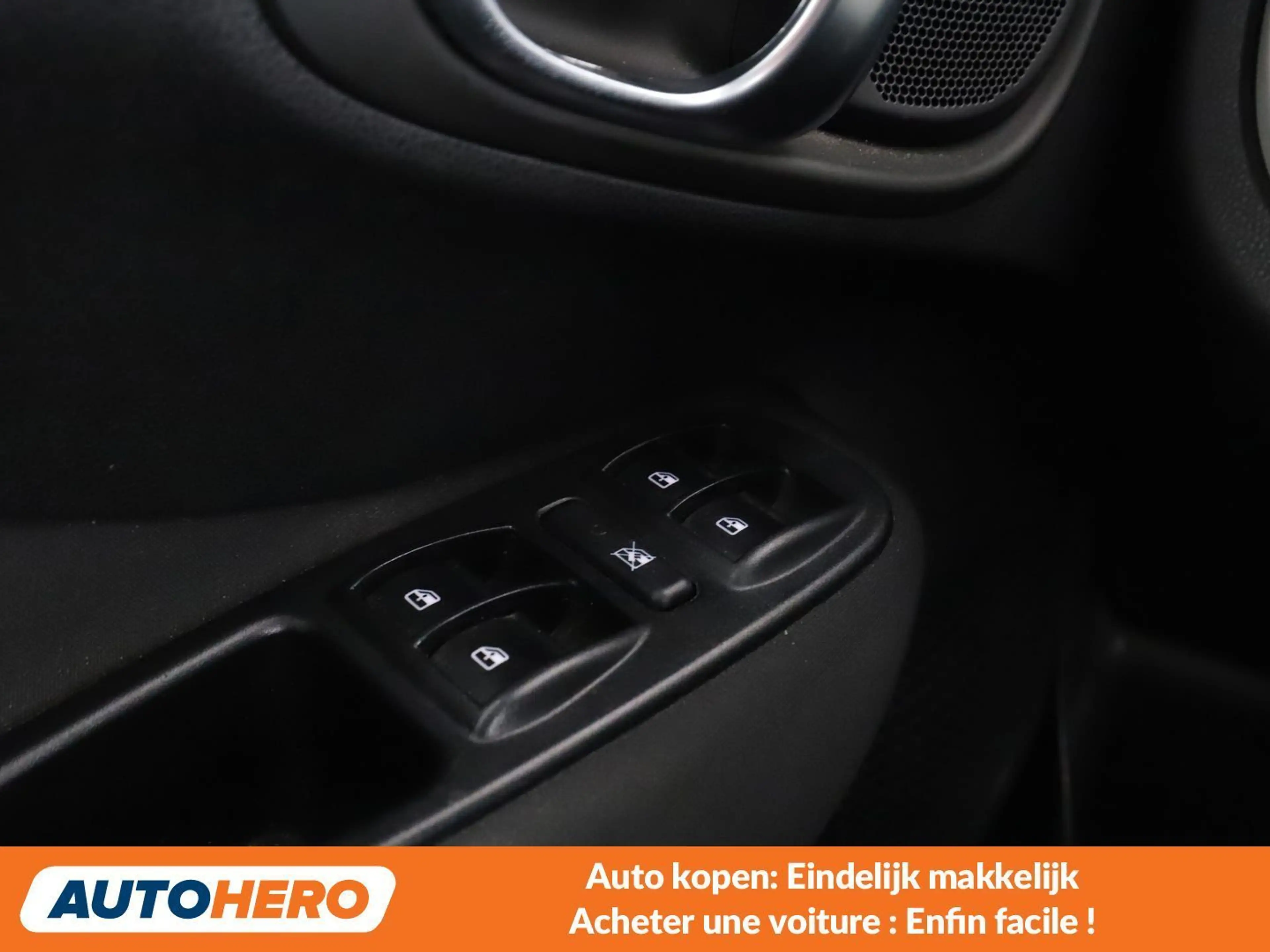 Fiat 500L 1.4 Turbo City Cross — photo 12