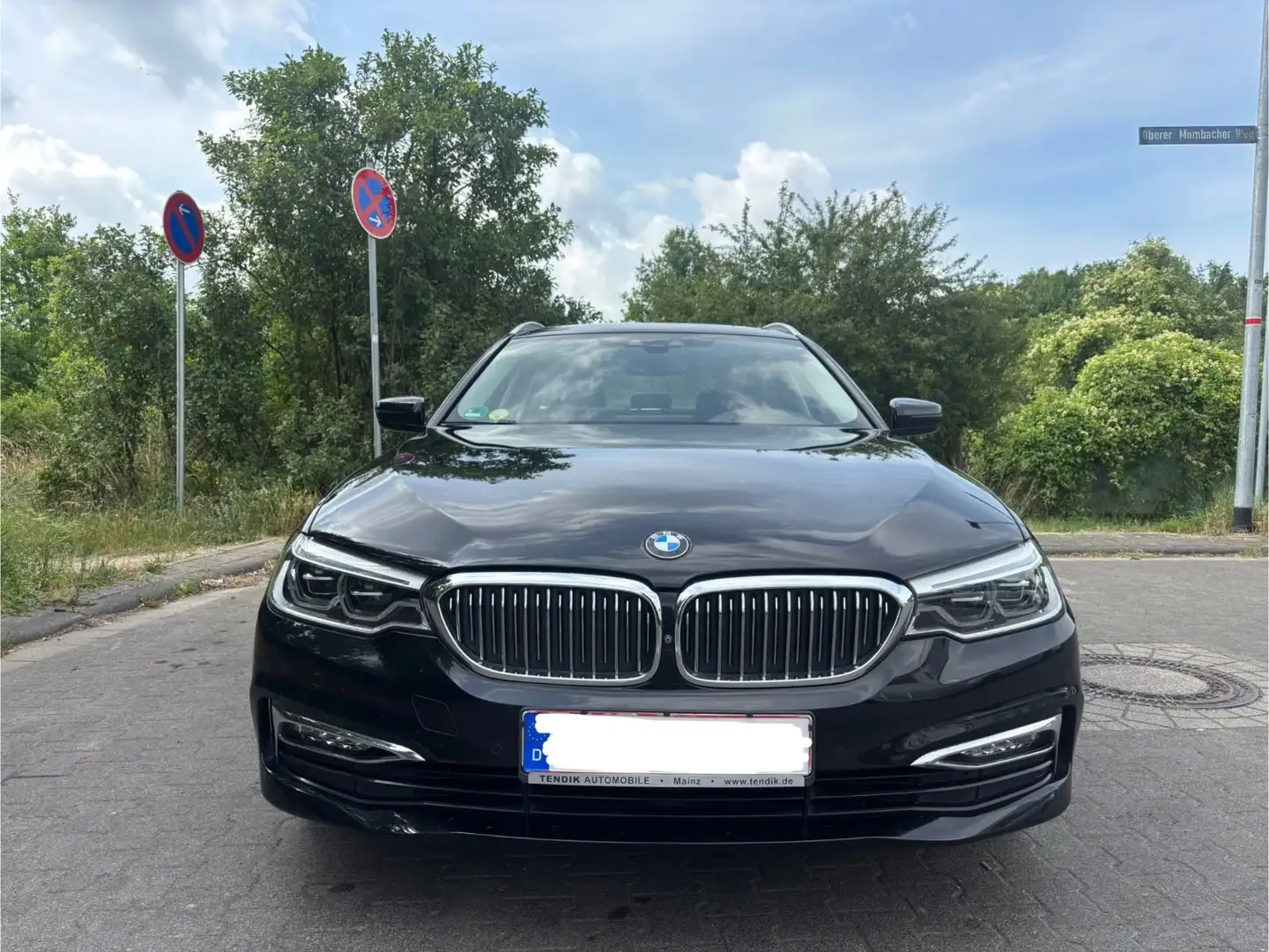 BMW 520 d Luxury Line HeadUp*PANO*LEDER*LED*360-CAM* Schwarz - 2
