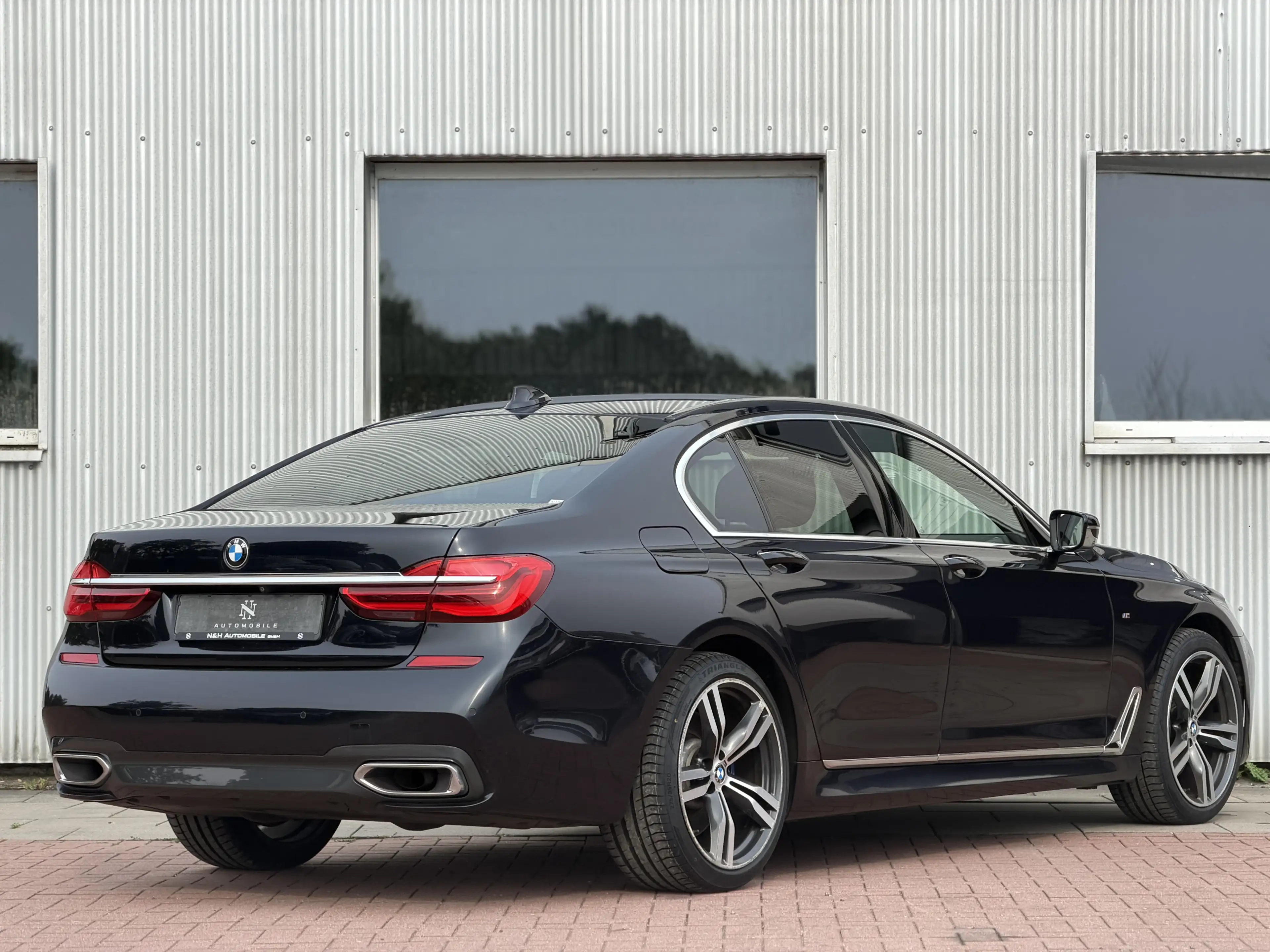 BMW 740 740 d xDrive*M Sport*HUD*Memory*HUD*360° — photo 10