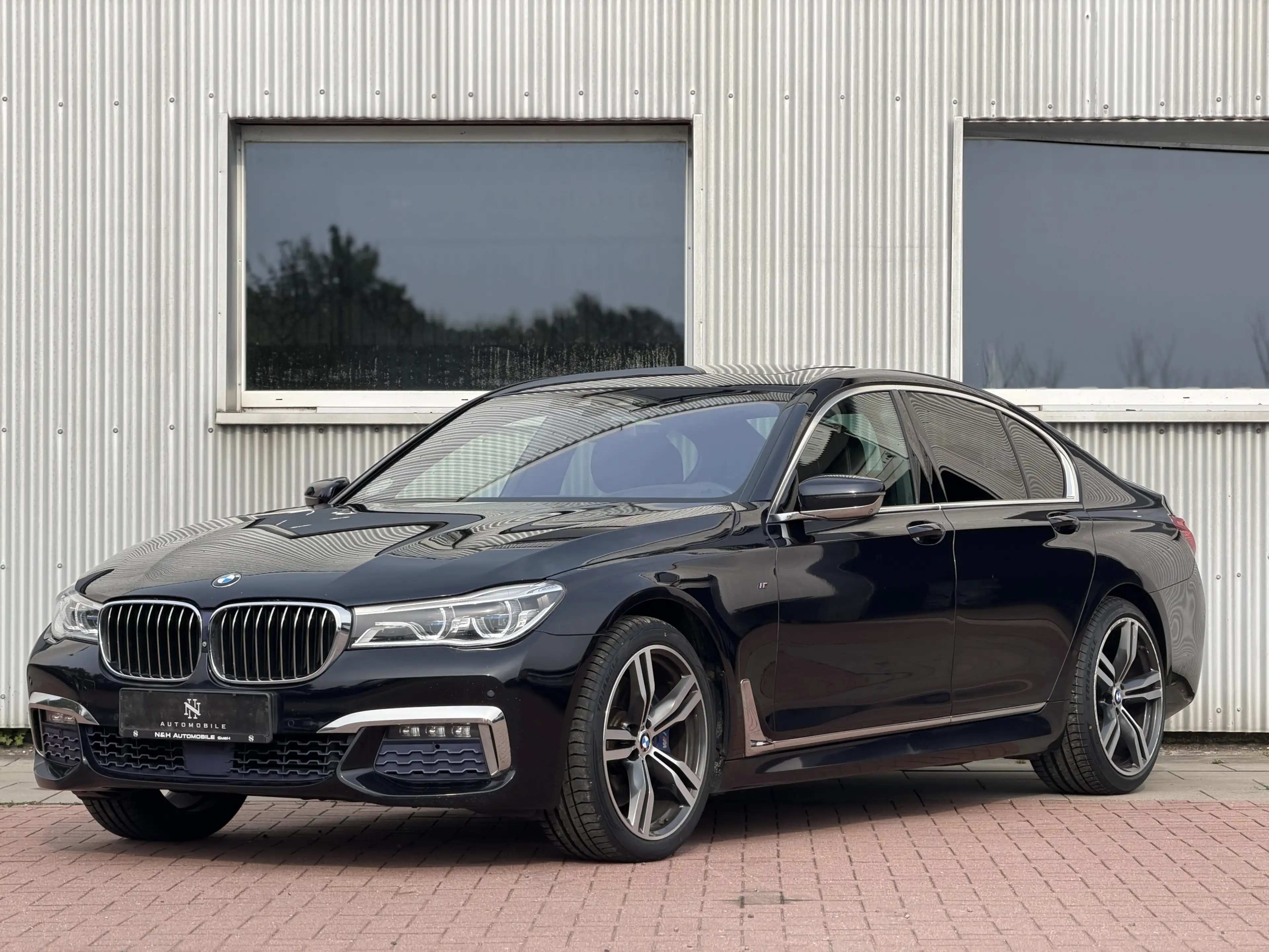 BMW 740 740 d xDrive*M Sport*HUD*Memory*HUD*360° — photo 4