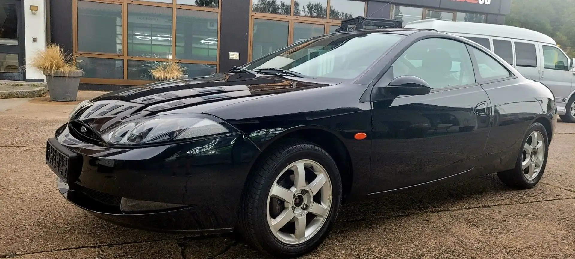 Ford Cougar 2.0 Futura Komfort/Tüv.Oct-27/8Fach Schwarz - 1