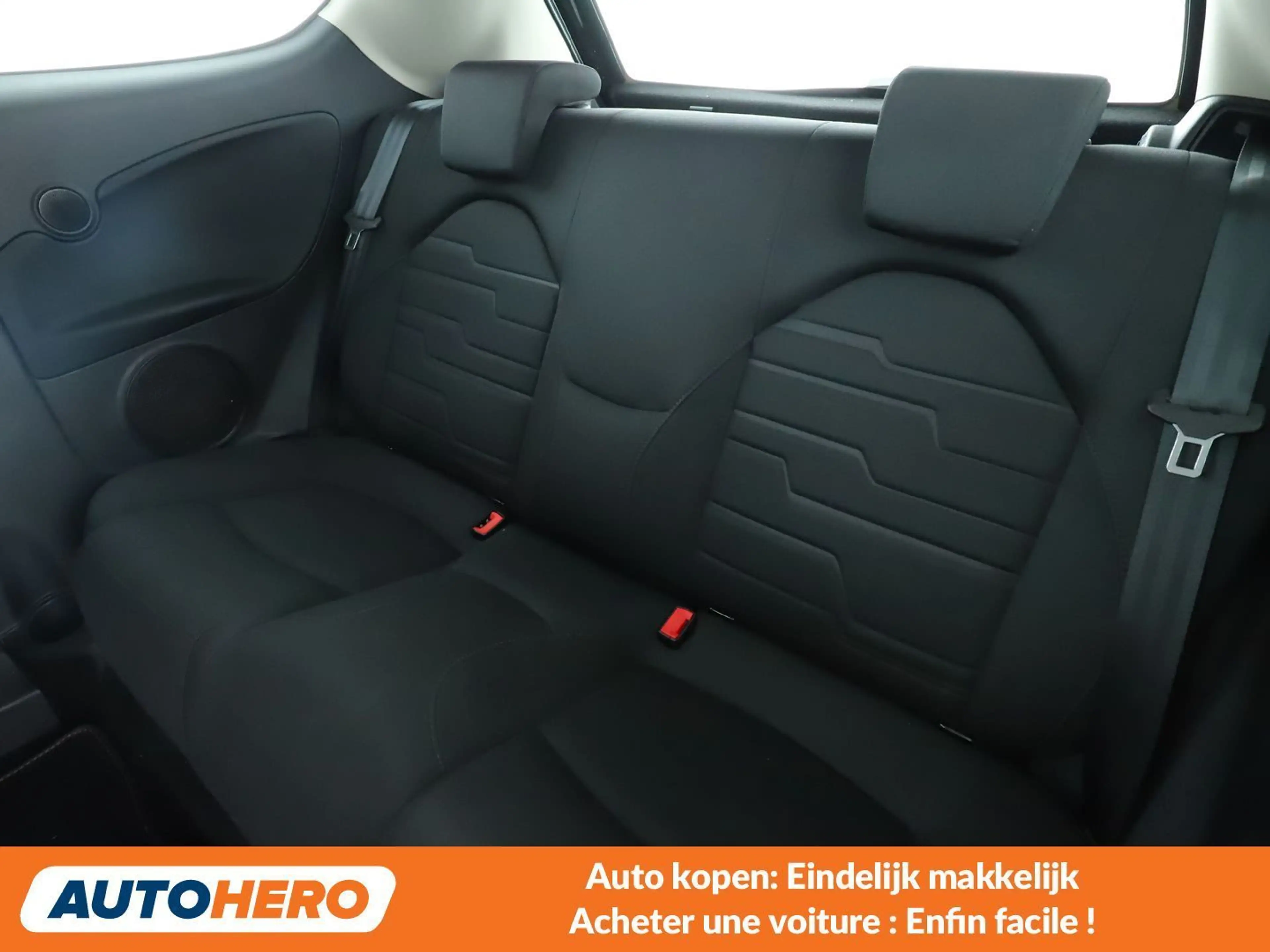 Alfa Romeo MiTo 1.4 Impression — photo 15