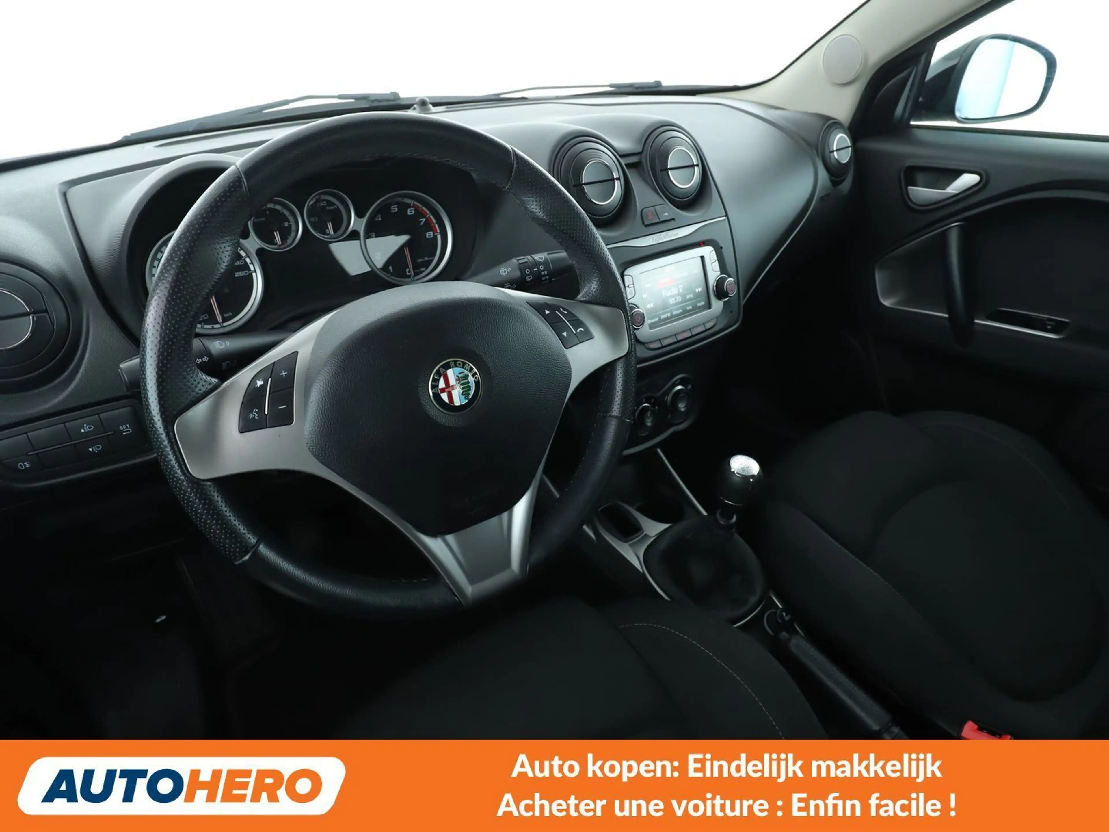 Alfa Romeo MiTo 1.4 Impression — photo 12